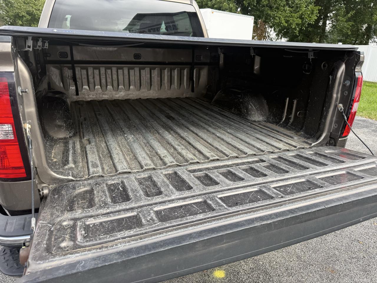 GMC Sierra 1500 SLE Crew Cab Long Box 4WD 2014