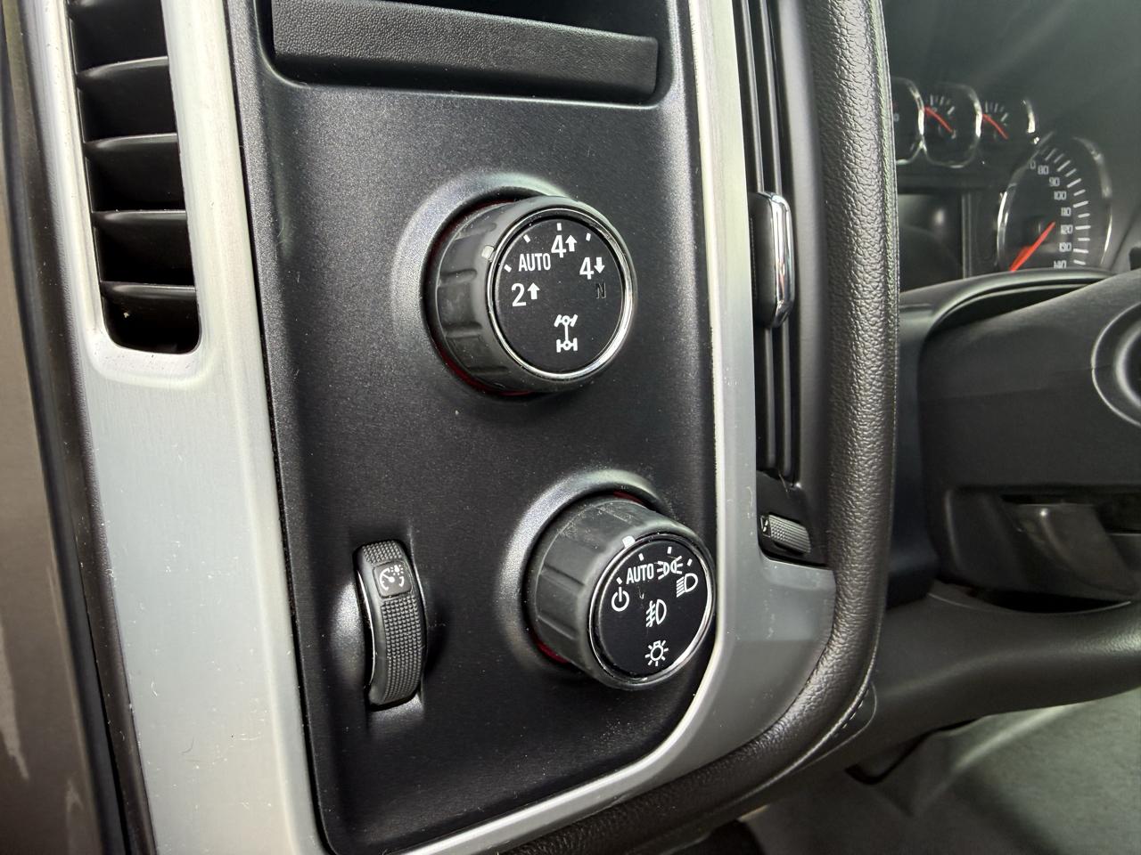 GMC Sierra 1500 SLE Crew Cab Long Box 4WD 2014