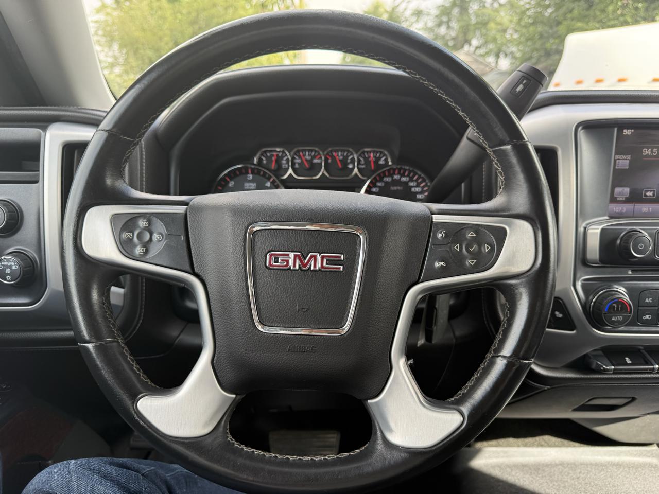 GMC Sierra 1500 SLE Crew Cab Long Box 4WD 2014