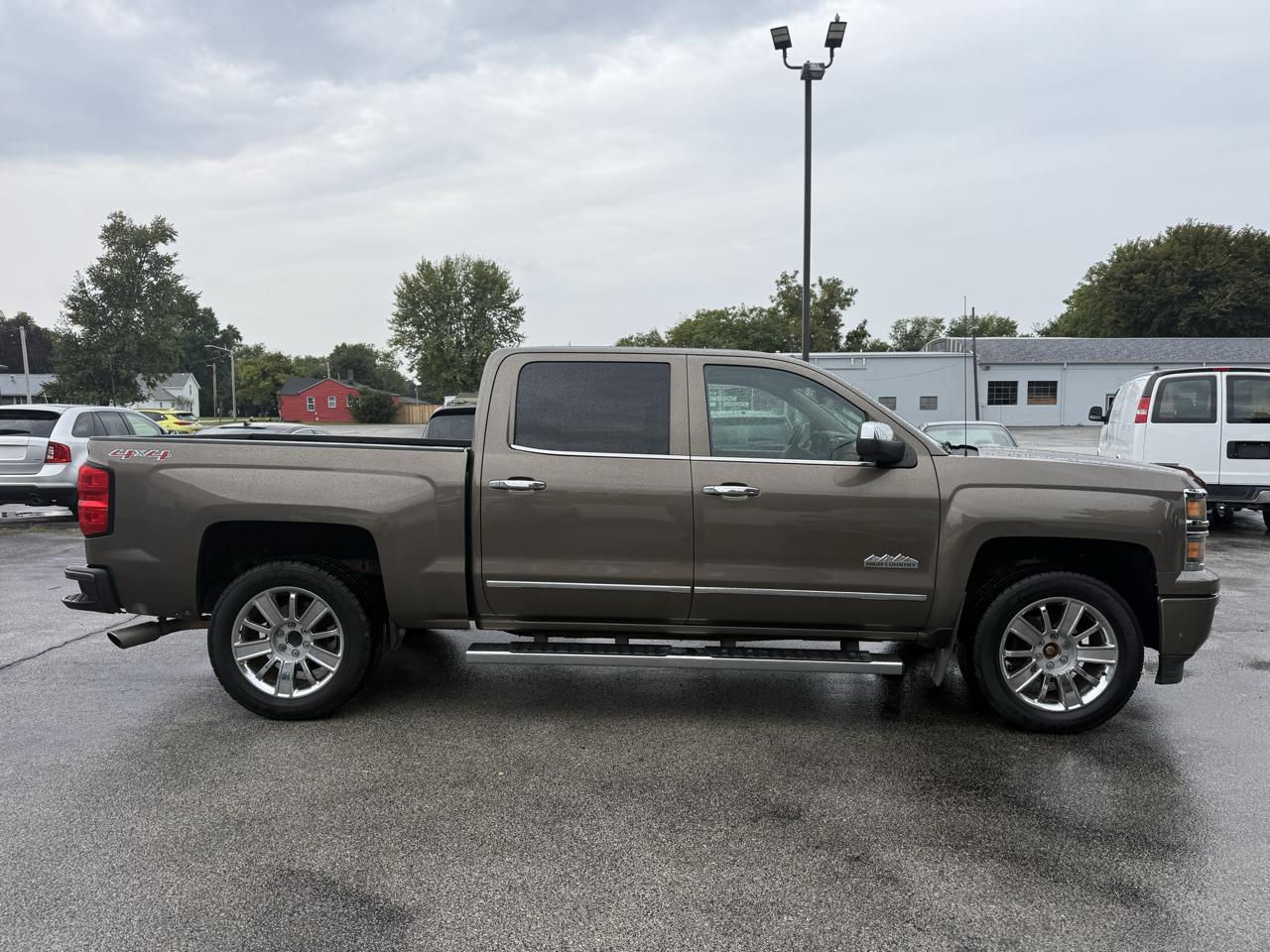Chevrolet Silverado 1500 High Country Crew Cab 4WD 2015