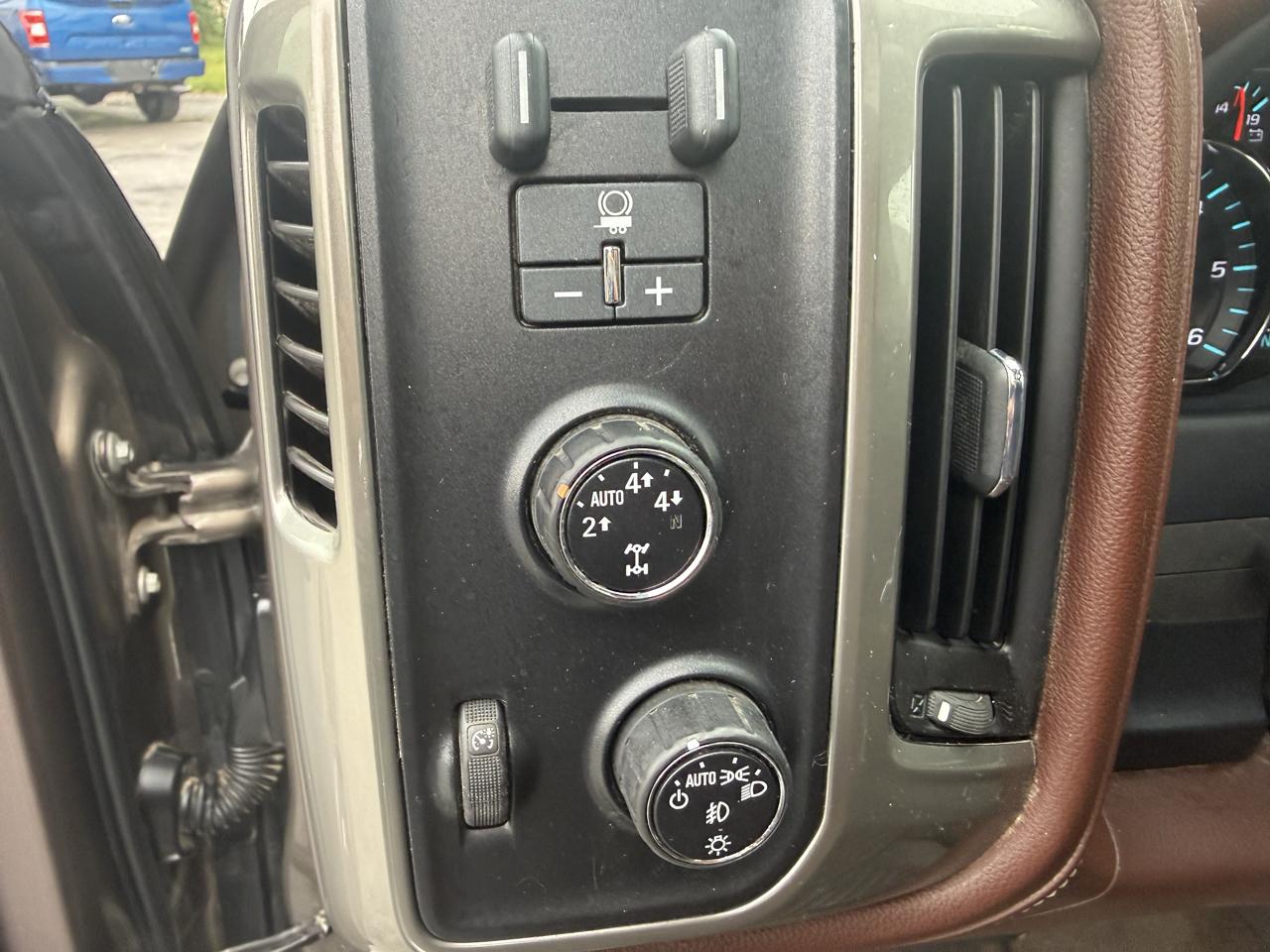 Chevrolet Silverado 1500 High Country Crew Cab 4WD 2015