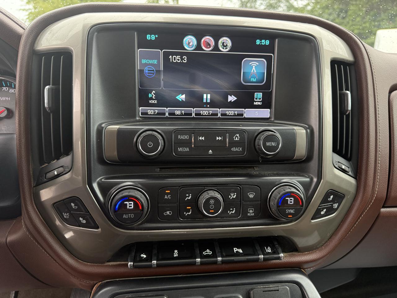 Chevrolet Silverado 1500 High Country Crew Cab 4WD 2015
