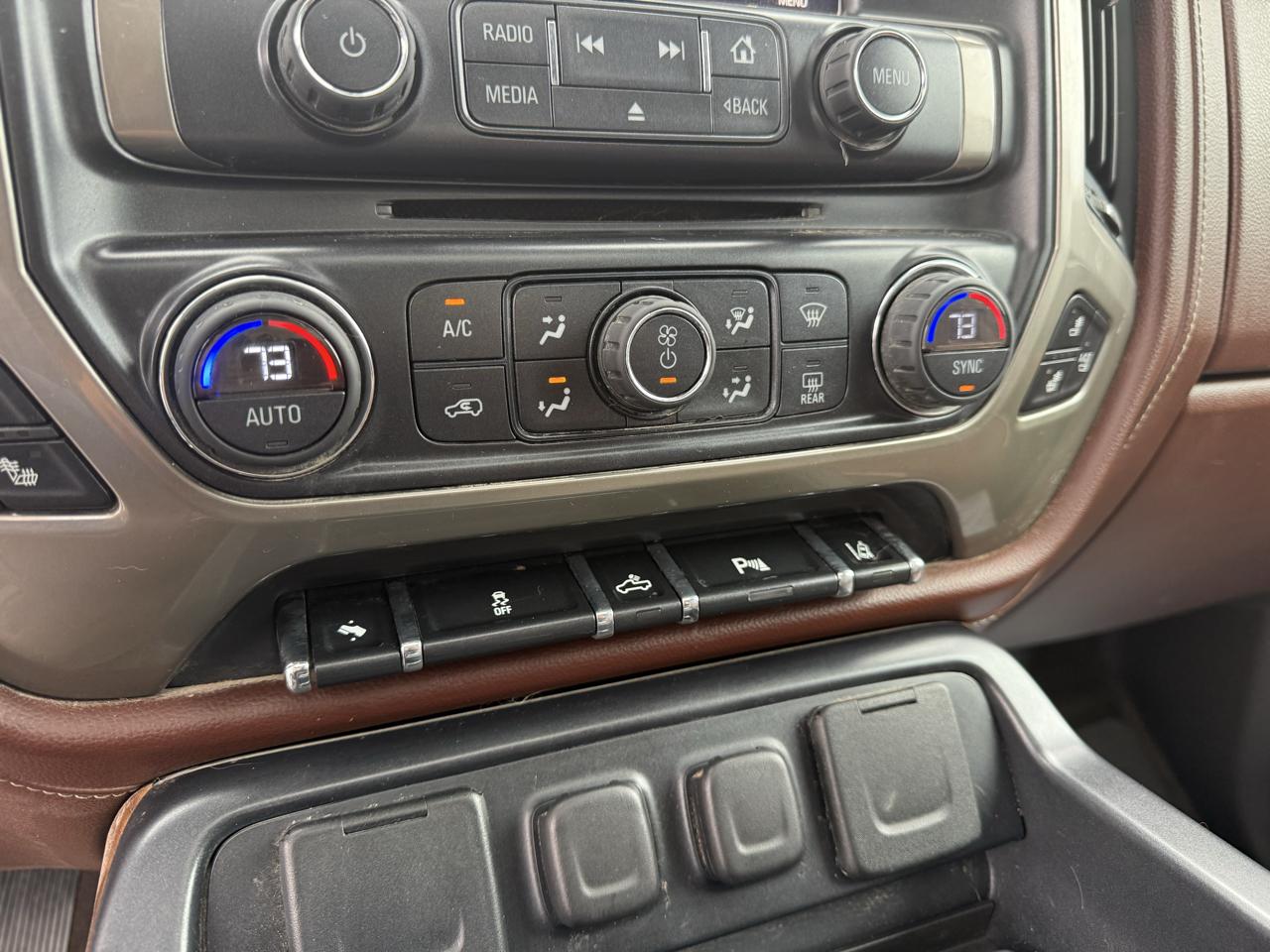 Chevrolet Silverado 1500 High Country Crew Cab 4WD 2015