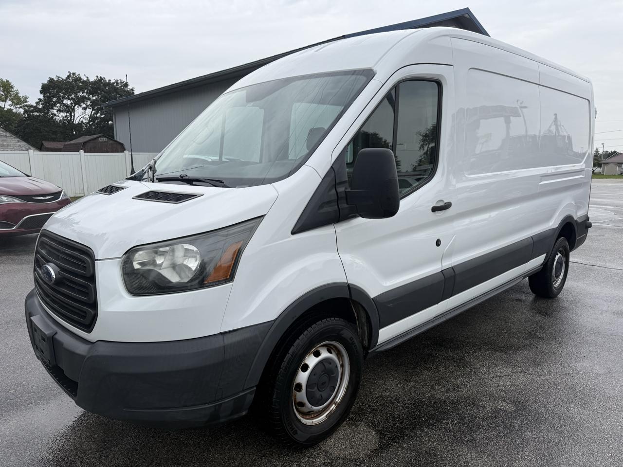 Ford Transit 250 Van Med. Roof w/Sliding Pass. 148-in. WB 2015