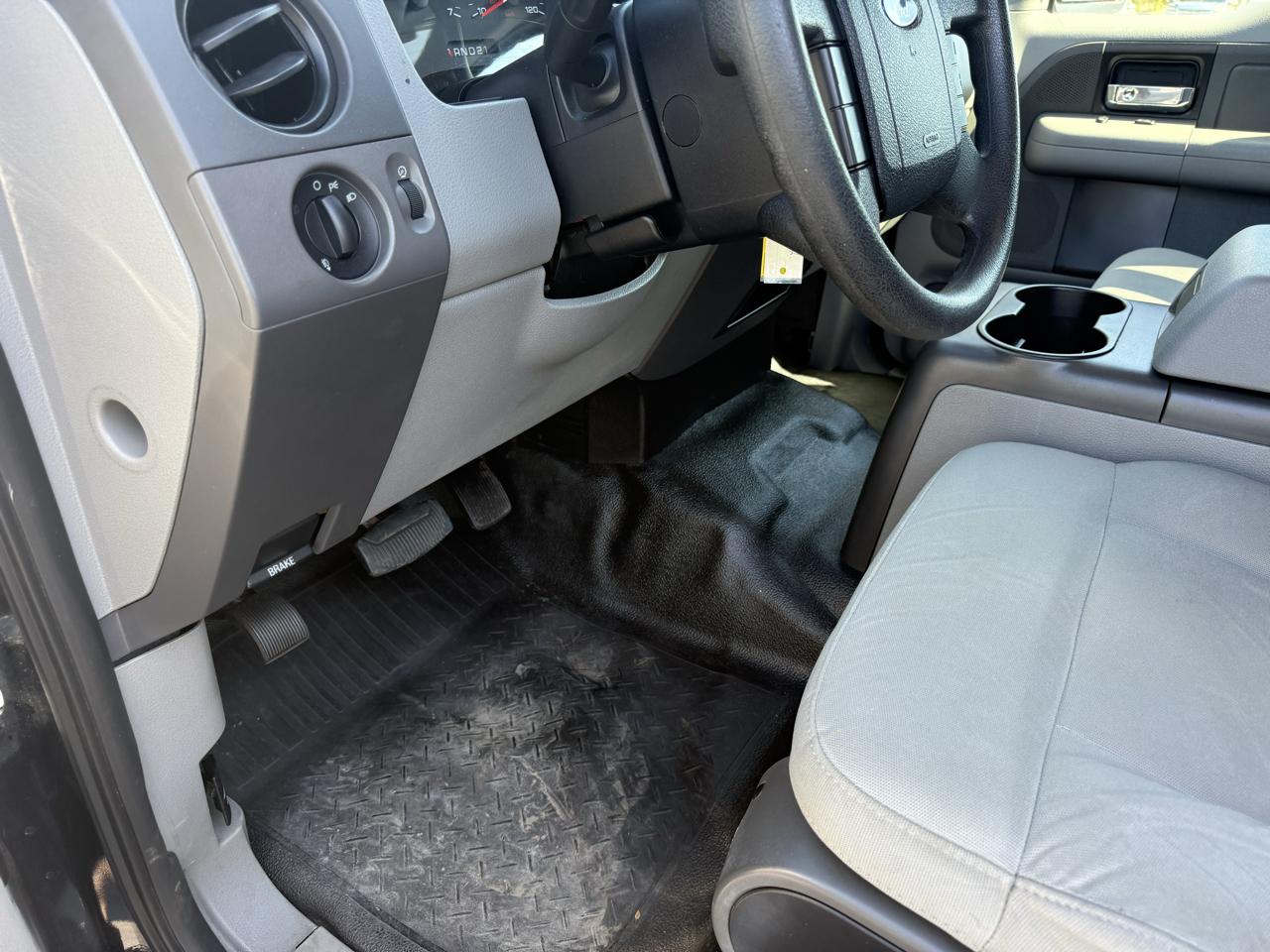 Ford F-150 XL SuperCab 4WD 2008