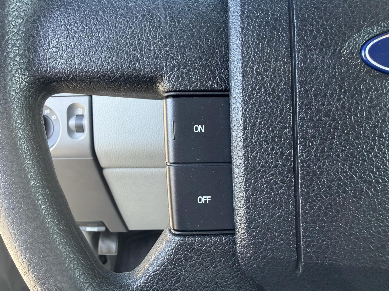 Ford F-150 XL SuperCab 4WD 2008