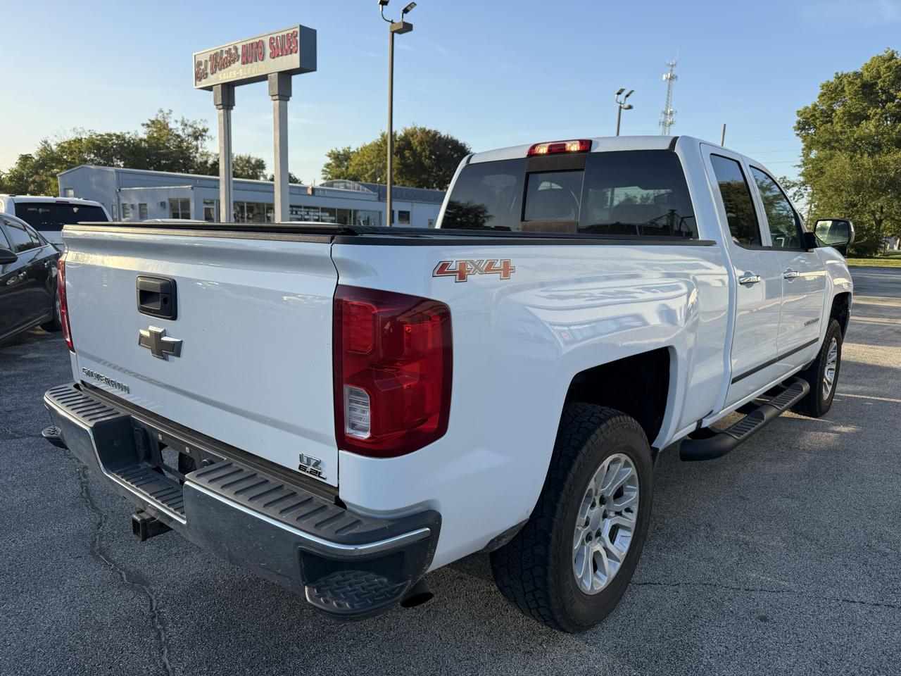 Chevrolet Silverado 1500 LTZ Double Cab Short Box 4WD 2017
