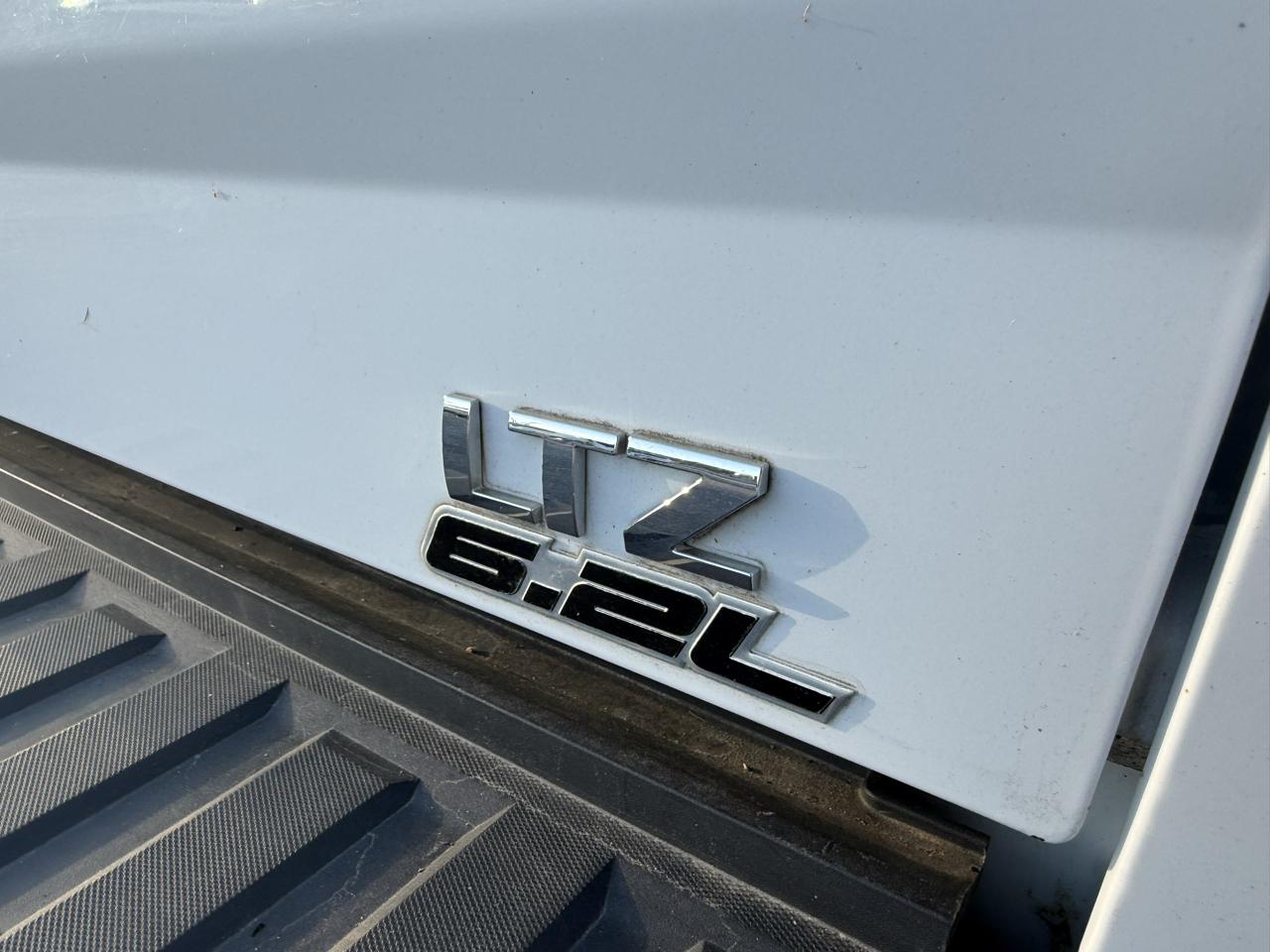 Chevrolet Silverado 1500 LTZ Double Cab Short Box 4WD 2017