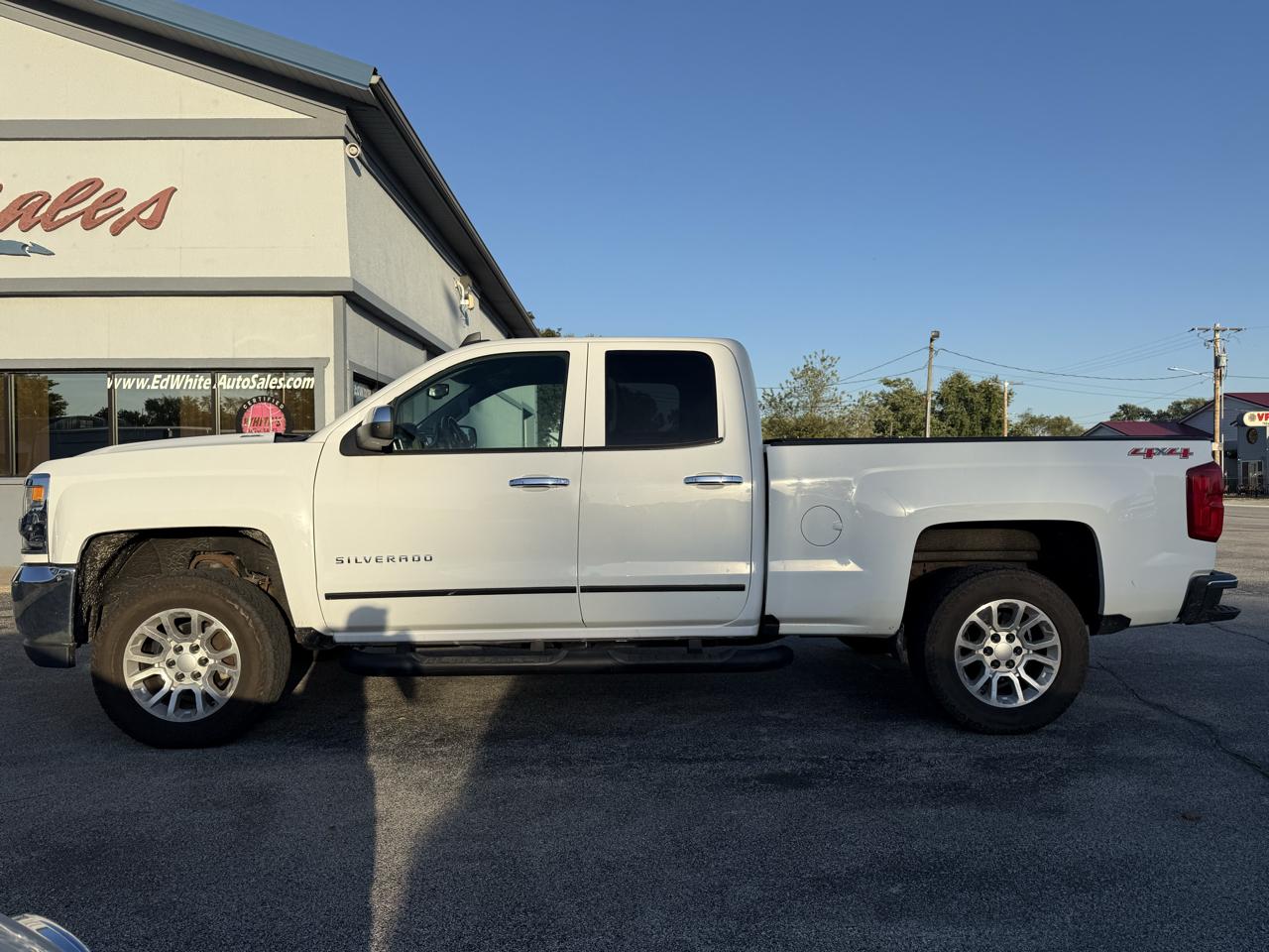 Chevrolet Silverado 1500 LTZ Double Cab Short Box 4WD 2017