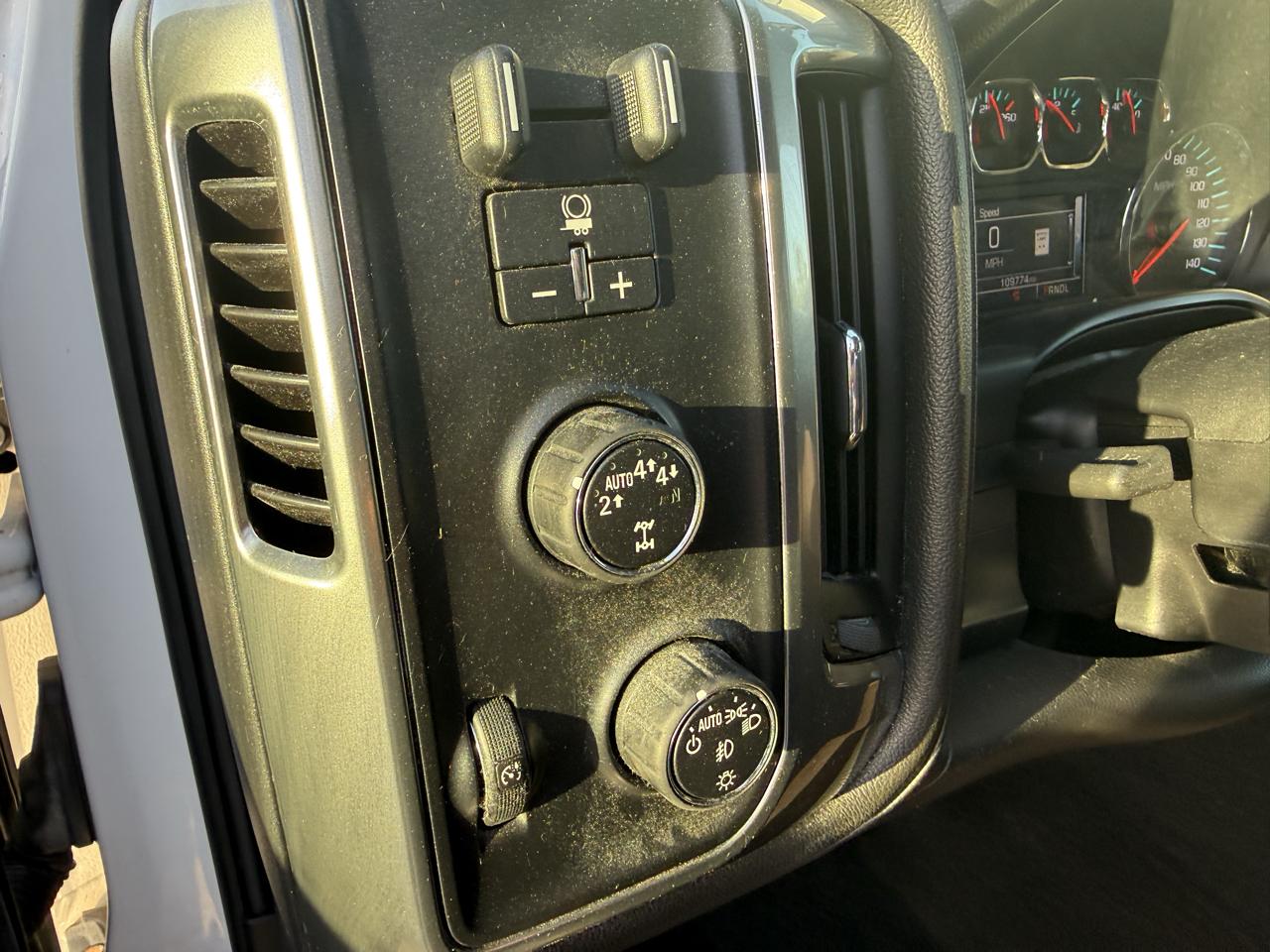 Chevrolet Silverado 1500 LTZ Double Cab Short Box 4WD 2017