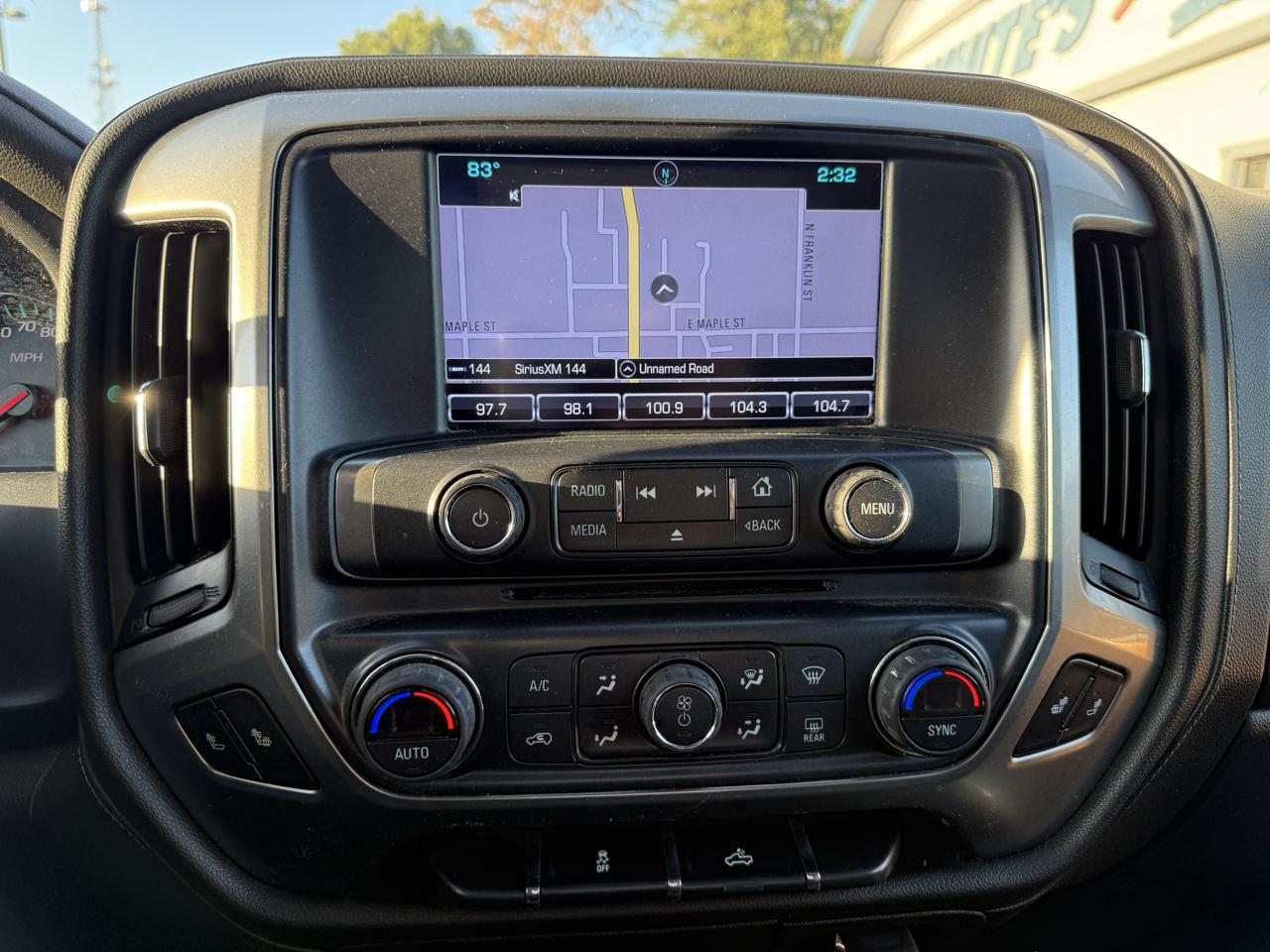 Chevrolet Silverado 1500 LTZ Double Cab Short Box 4WD 2017