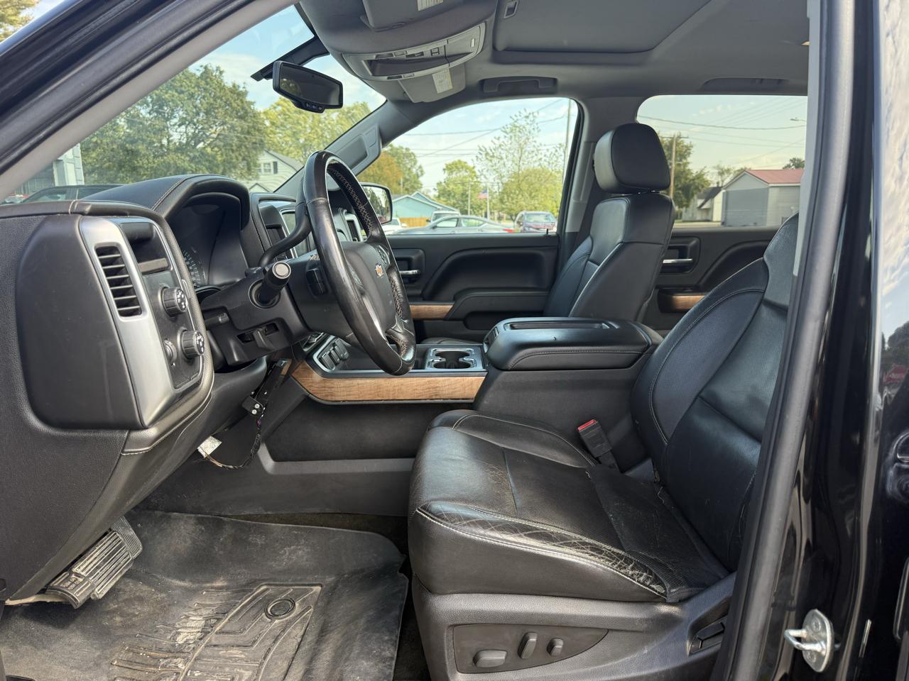Chevrolet Silverado 1500 LTZ Crew Cab Long Box 4WD 2015