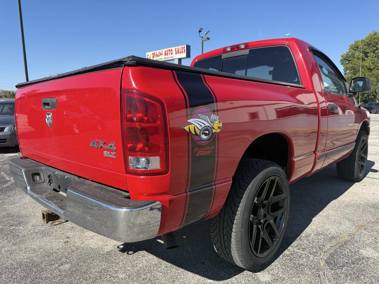 Dodge Ram 1500 Laramie Short Bed 4WD 2005
