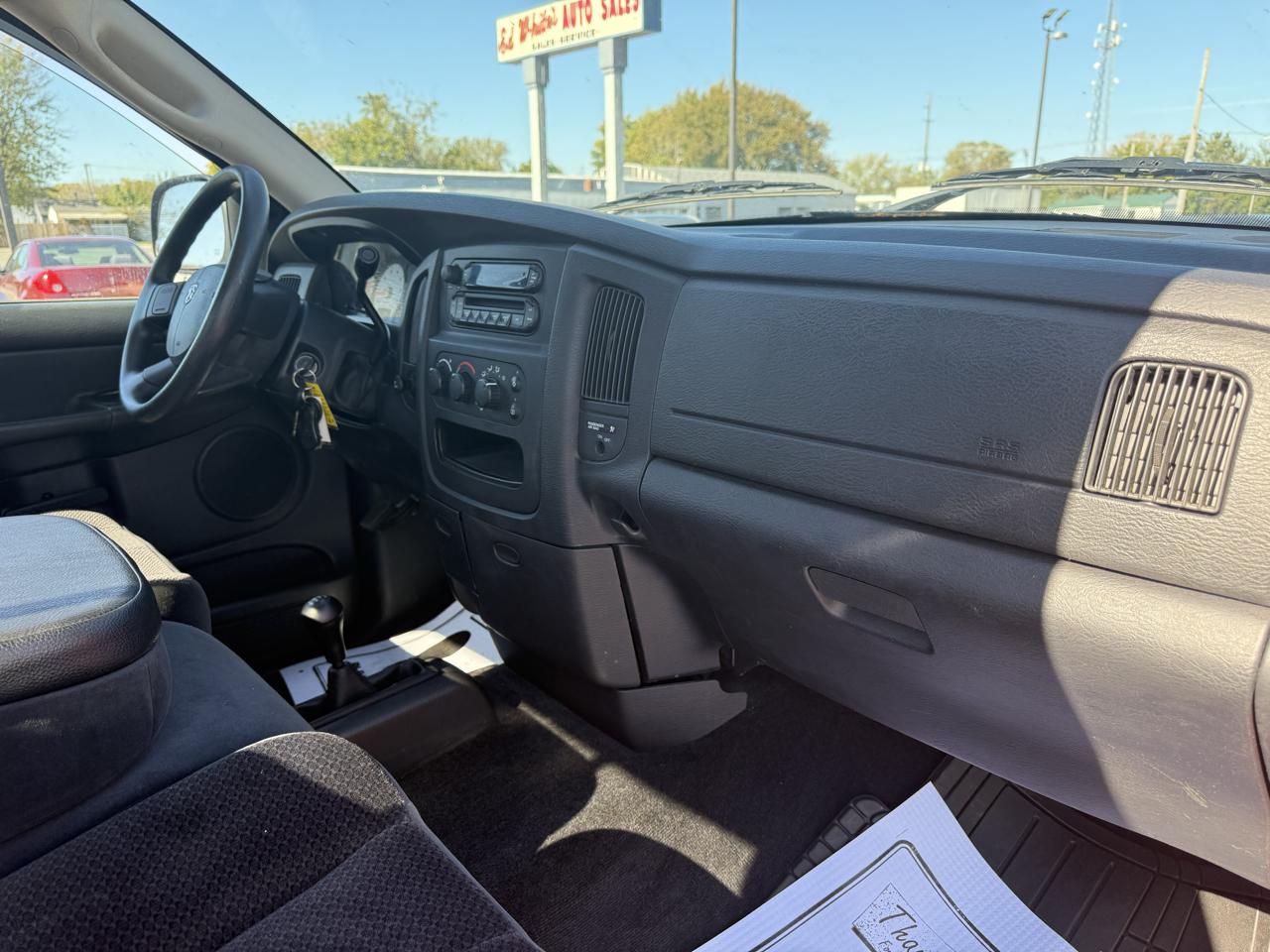 Dodge Ram 1500 Laramie Short Bed 4WD 2005