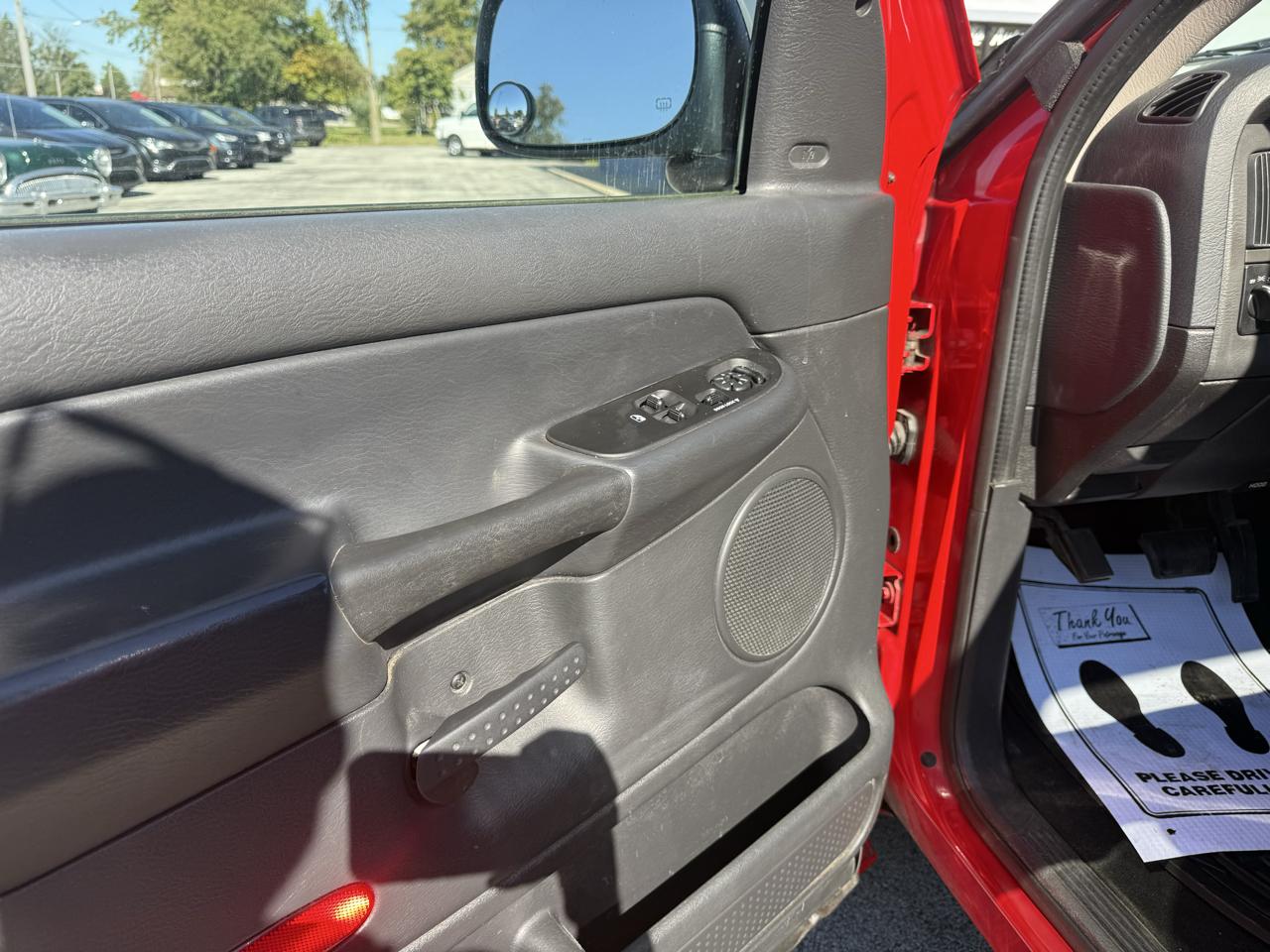 Dodge Ram 1500 Laramie Short Bed 4WD 2005