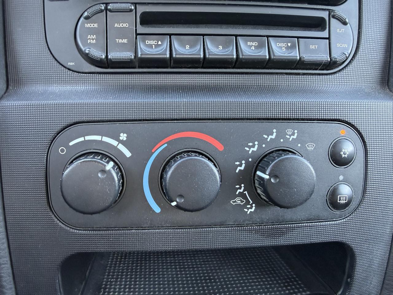 Dodge Ram 1500 Laramie Short Bed 4WD 2005