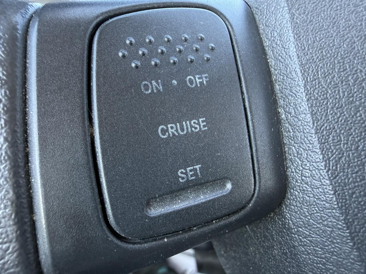 Dodge Ram 1500 Laramie Short Bed 4WD 2005