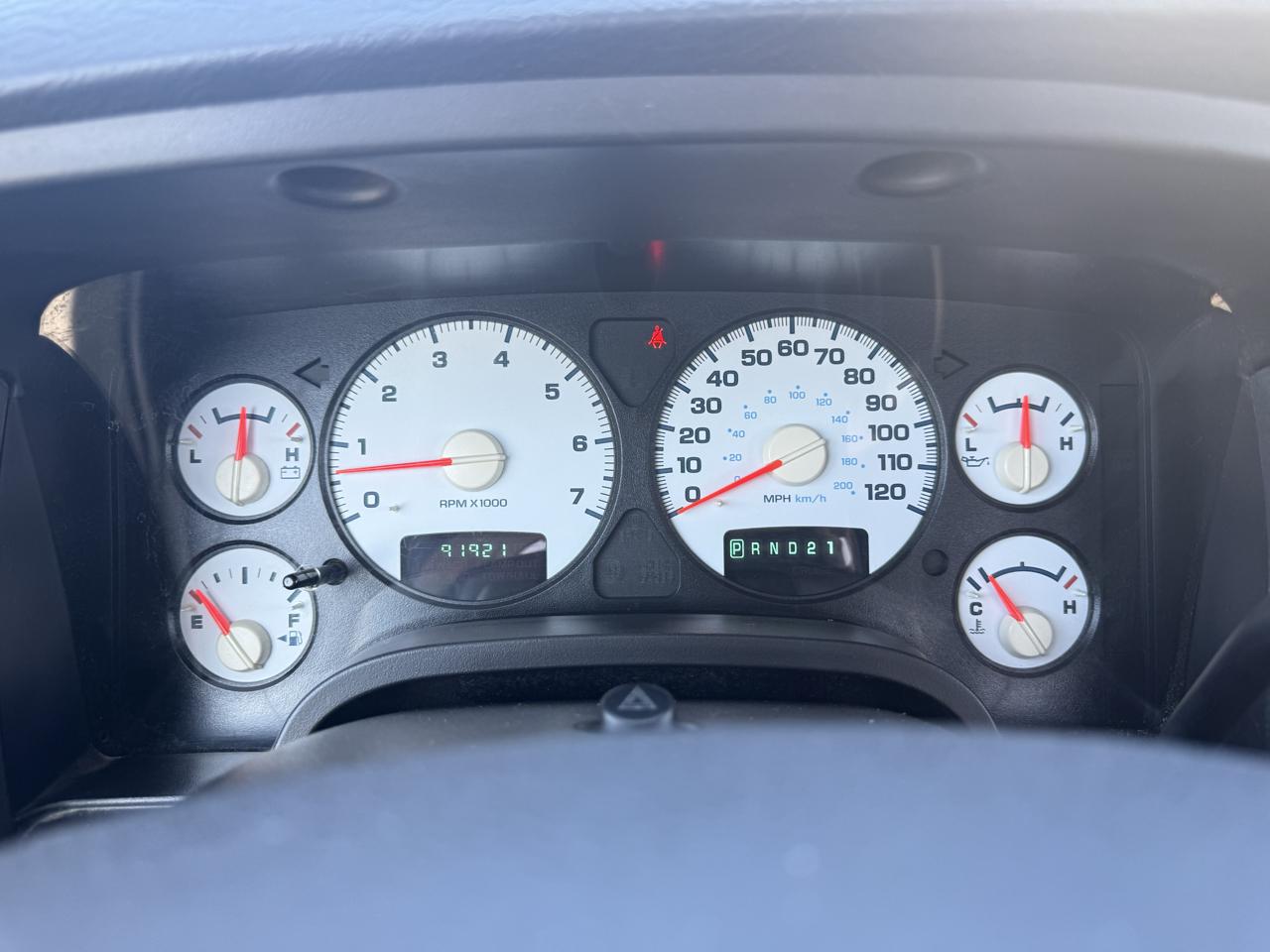 Dodge Ram 1500 Laramie Short Bed 4WD 2005