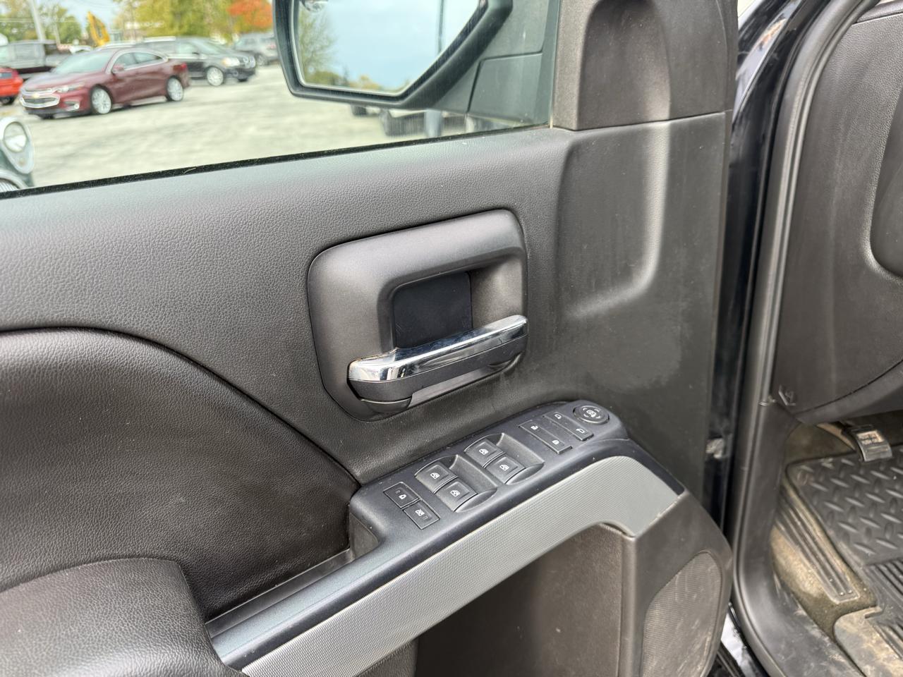 Chevrolet Silverado 1500 LT Double Cab 4WD 2017