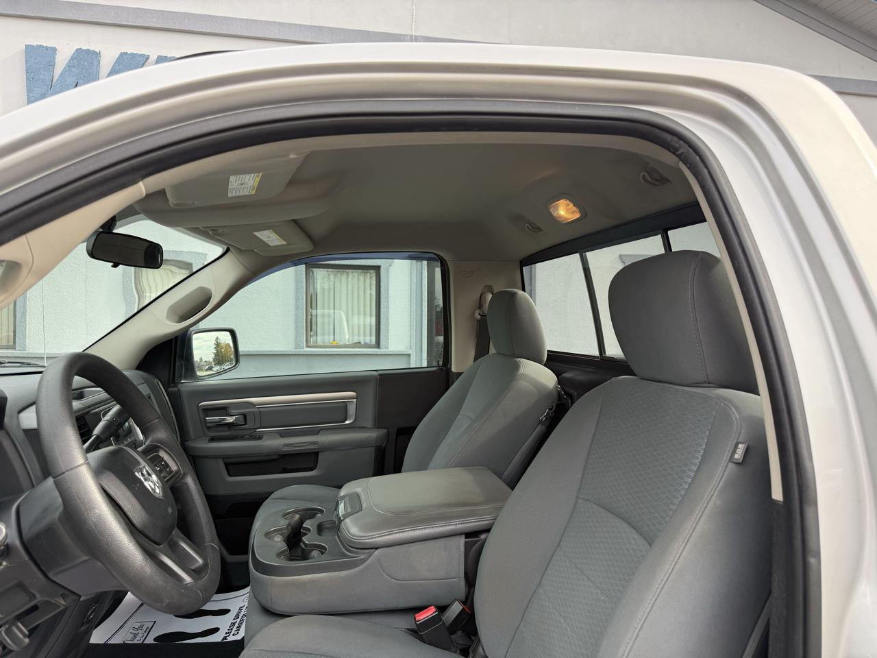 RAM 1500 Tradesman Regular Cab SWB 4WD 2013
