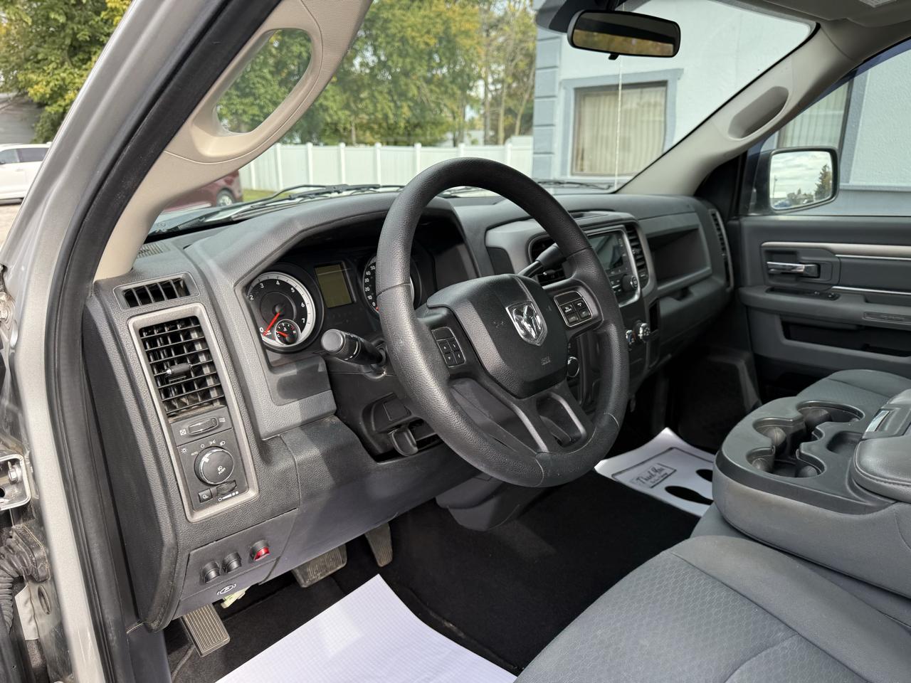 RAM 1500 Tradesman Regular Cab SWB 4WD 2013