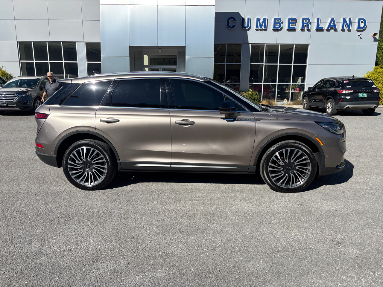 Lincoln Corsair Reserve AWD 2021