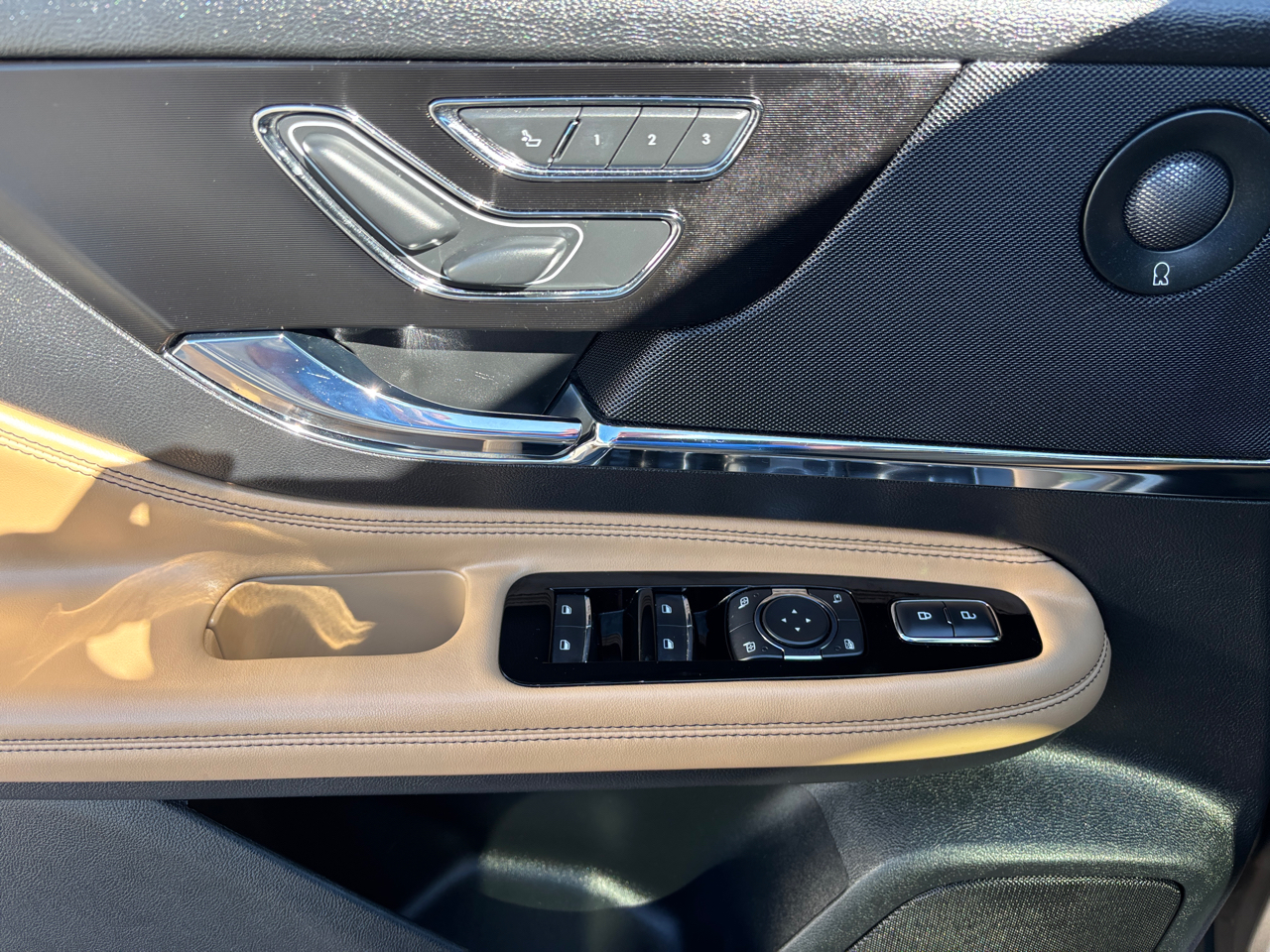 Lincoln Corsair Reserve AWD 2021