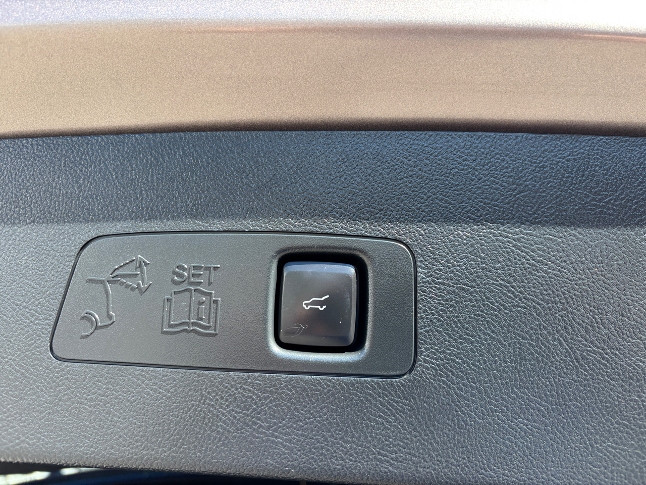 Lincoln Corsair Reserve AWD 2021