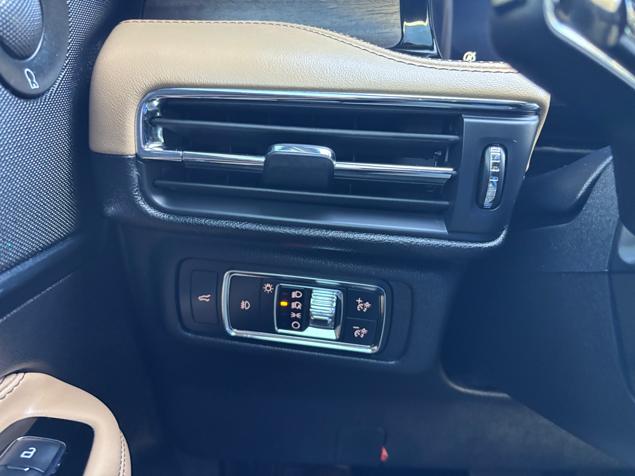 Lincoln Corsair Reserve AWD 2021