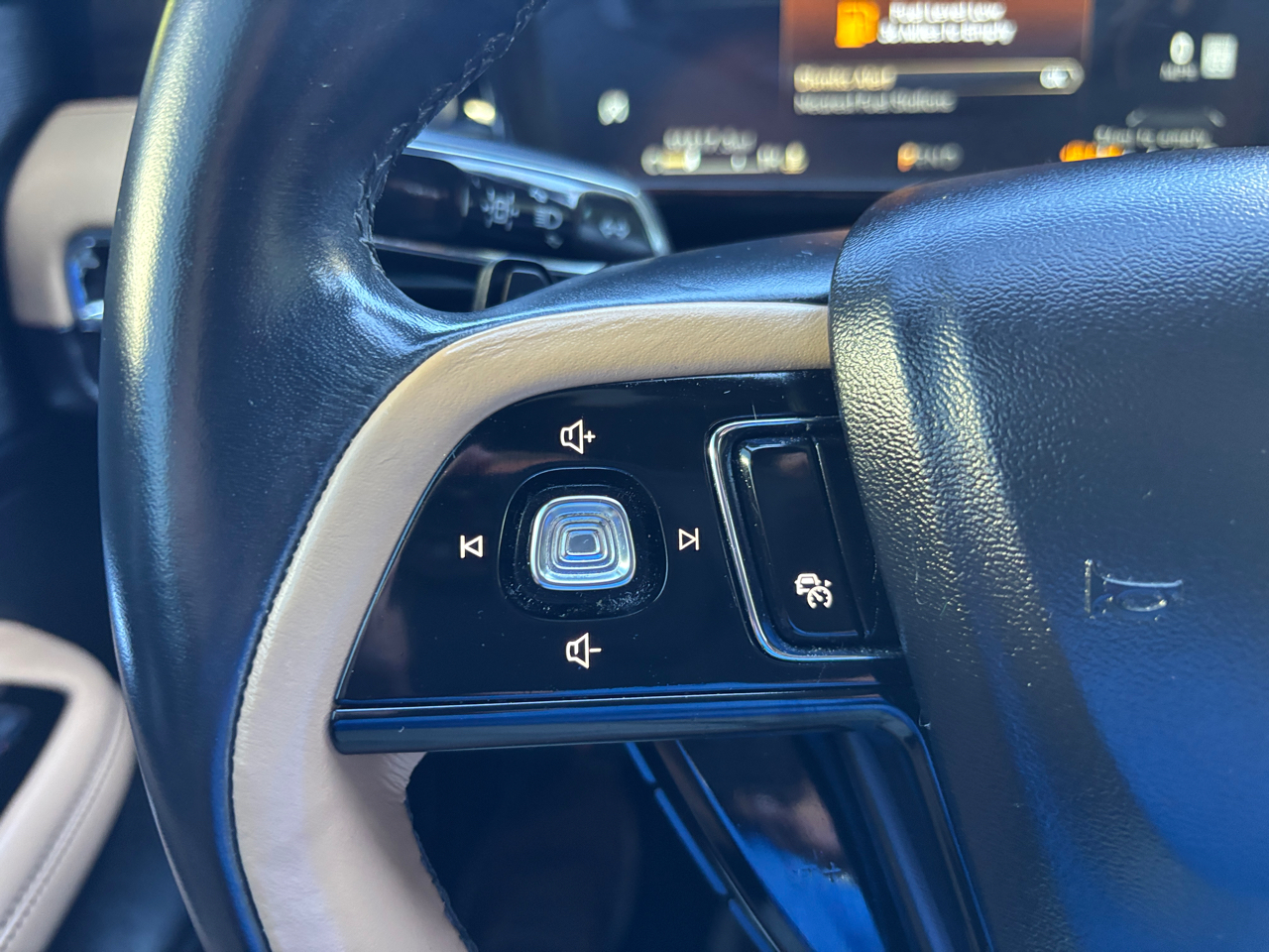 Lincoln Corsair Reserve AWD 2021