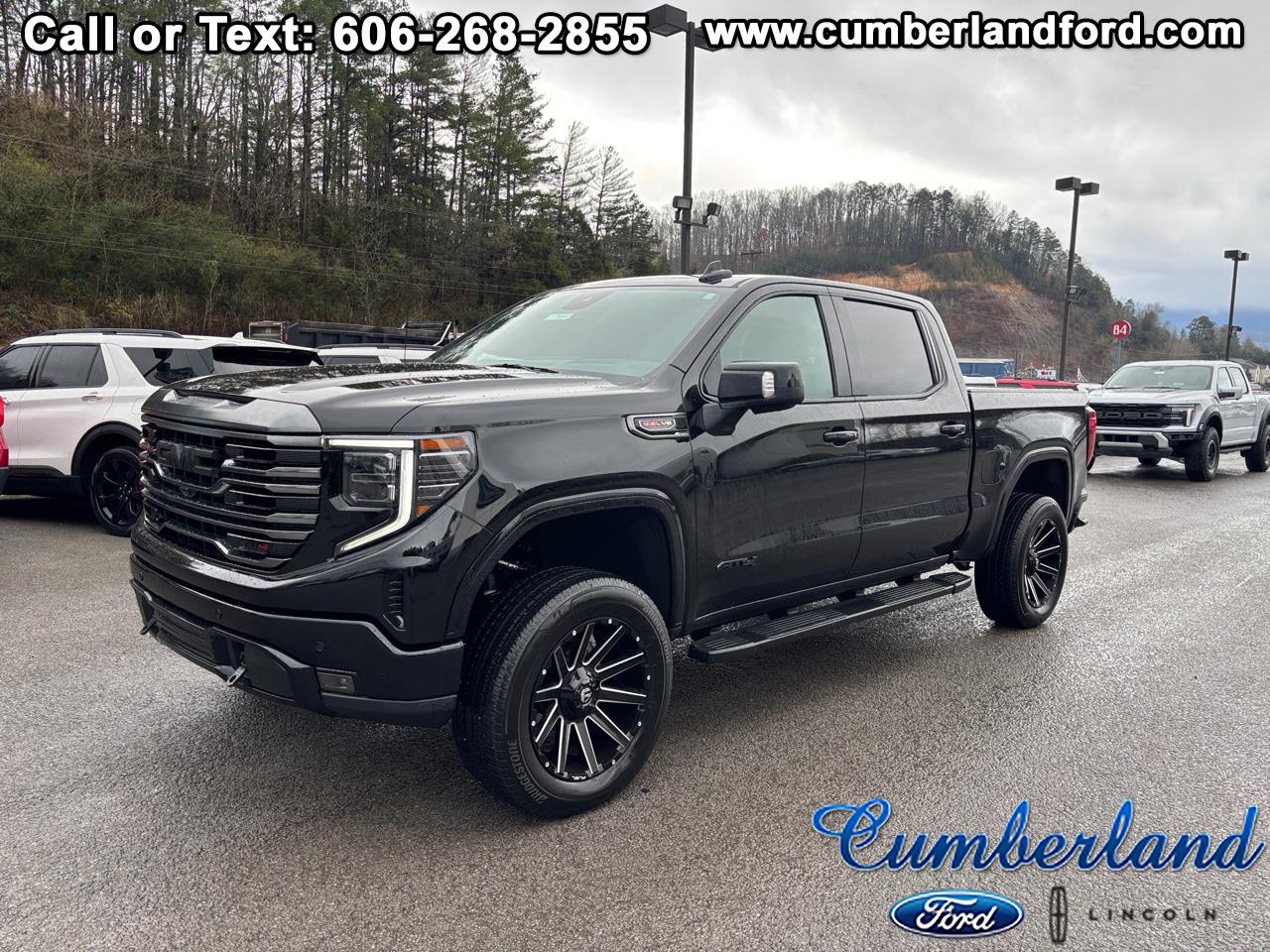 2022 GMC Sierra 1500 AT4's photo