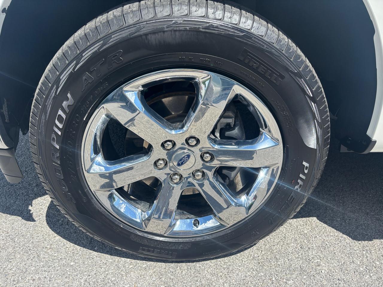 2023 Ford F-150 Lariat - Photo 8