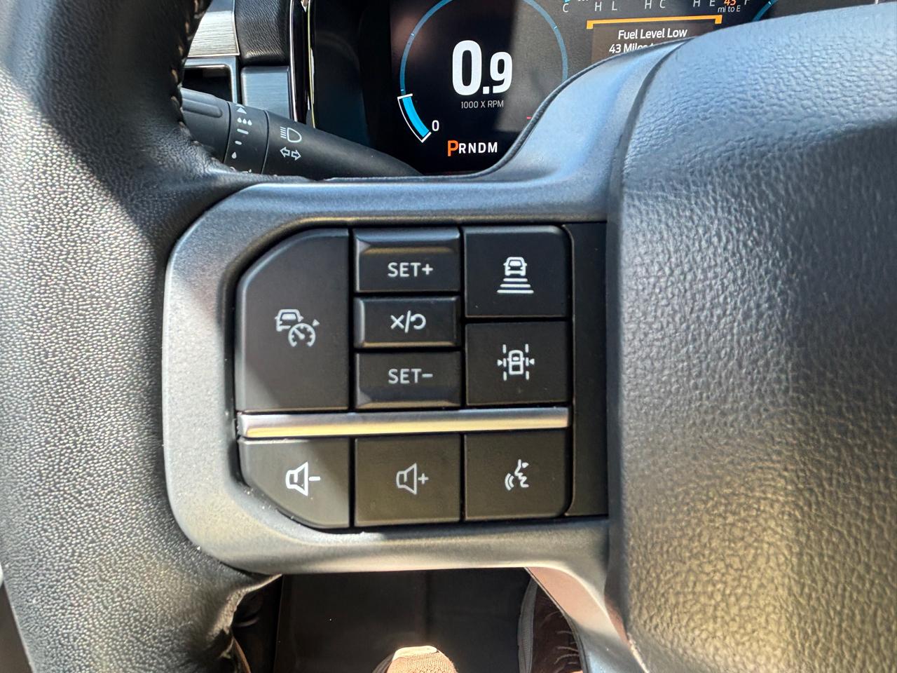 2023 Ford F-150 Lariat - Photo 17