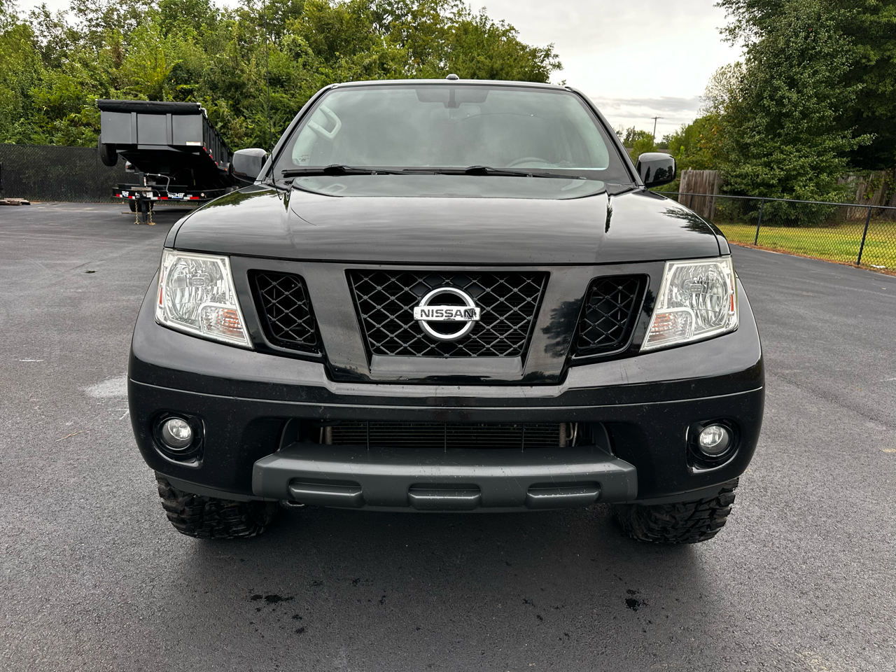 2018 Nissan Frontier SV photo 3