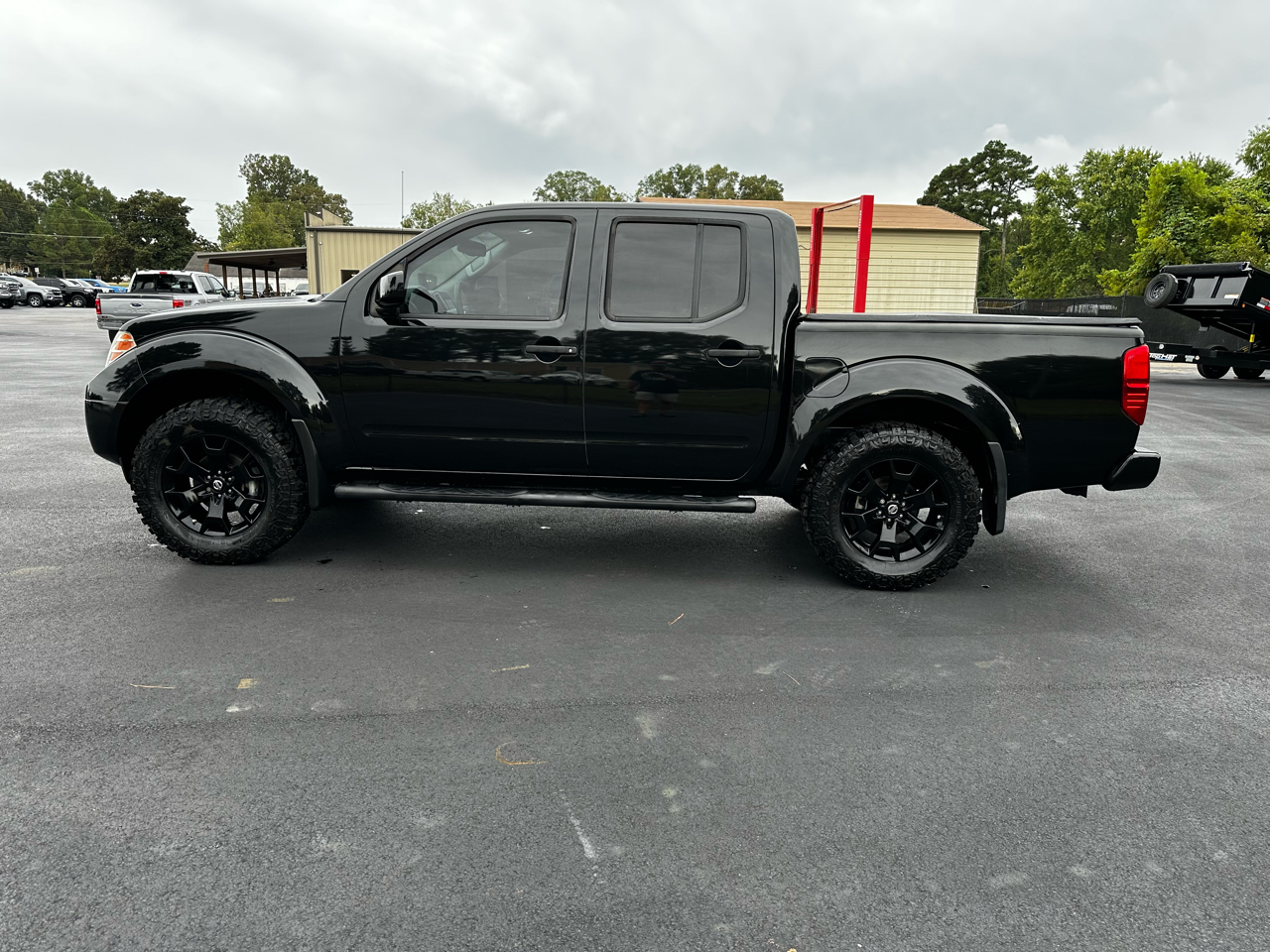 2018 Nissan Frontier SV photo 5