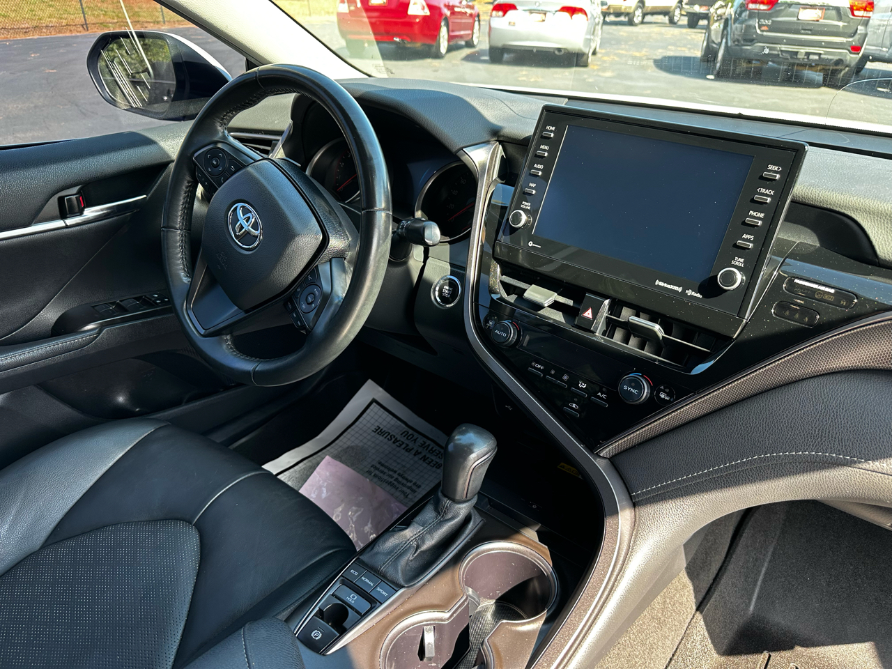 2022 Toyota Camry XSE photo 13
