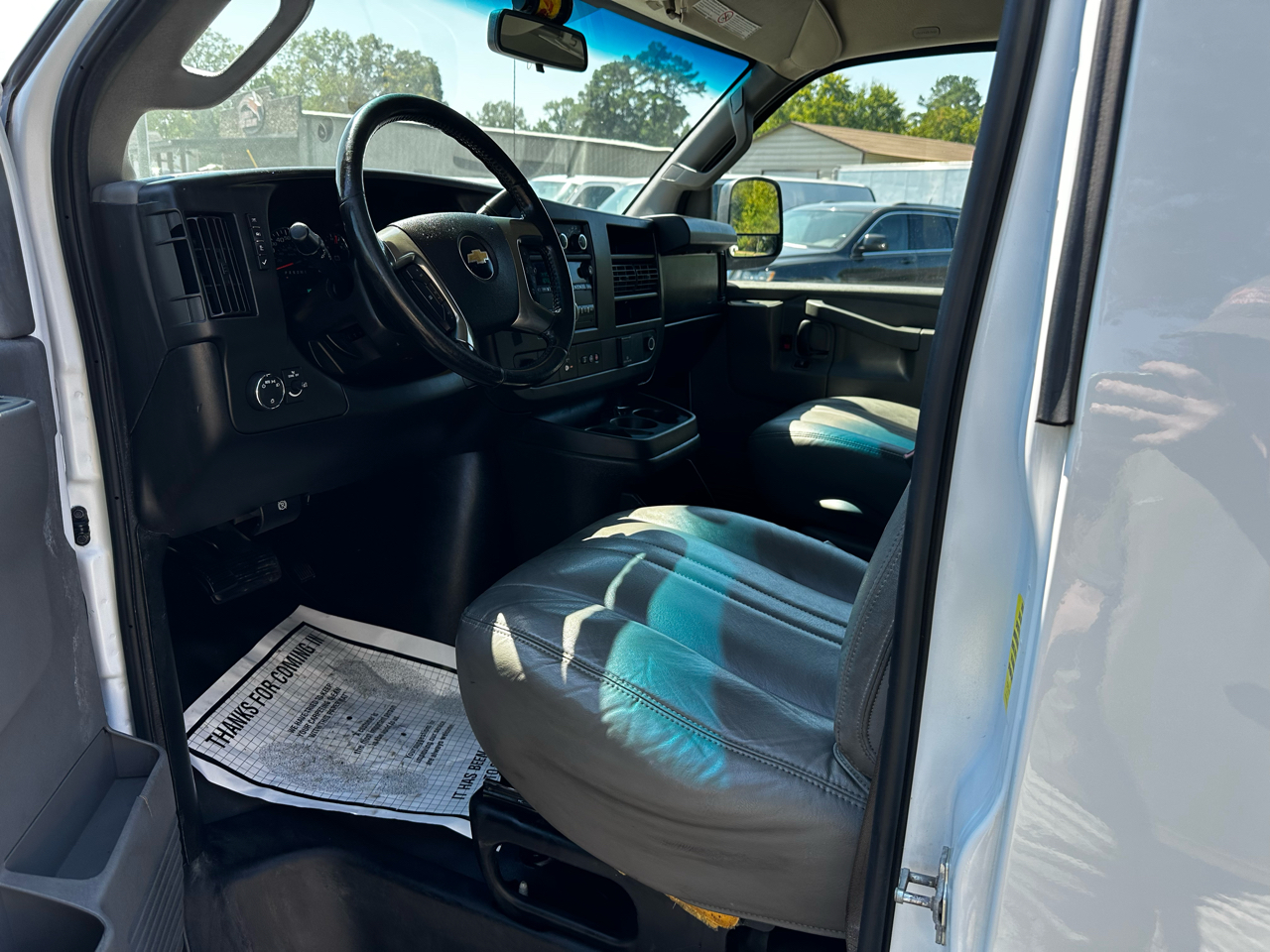 2019 Chevrolet Express Cargo Van photo 8