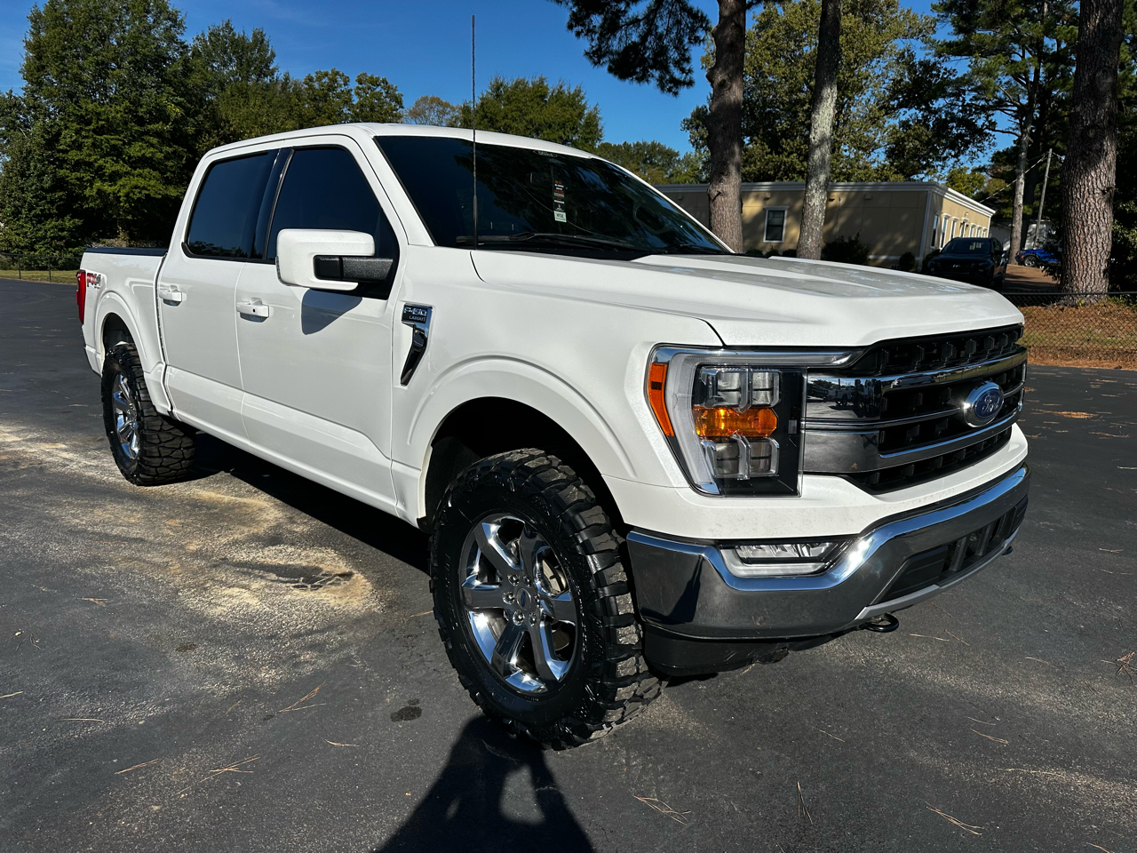 Ford F-150 Lariat 4WD SuperCrew 5.5' Box 2022 Ford F-150 Lariat 4WD SuperCrew 5.5' Box 2022