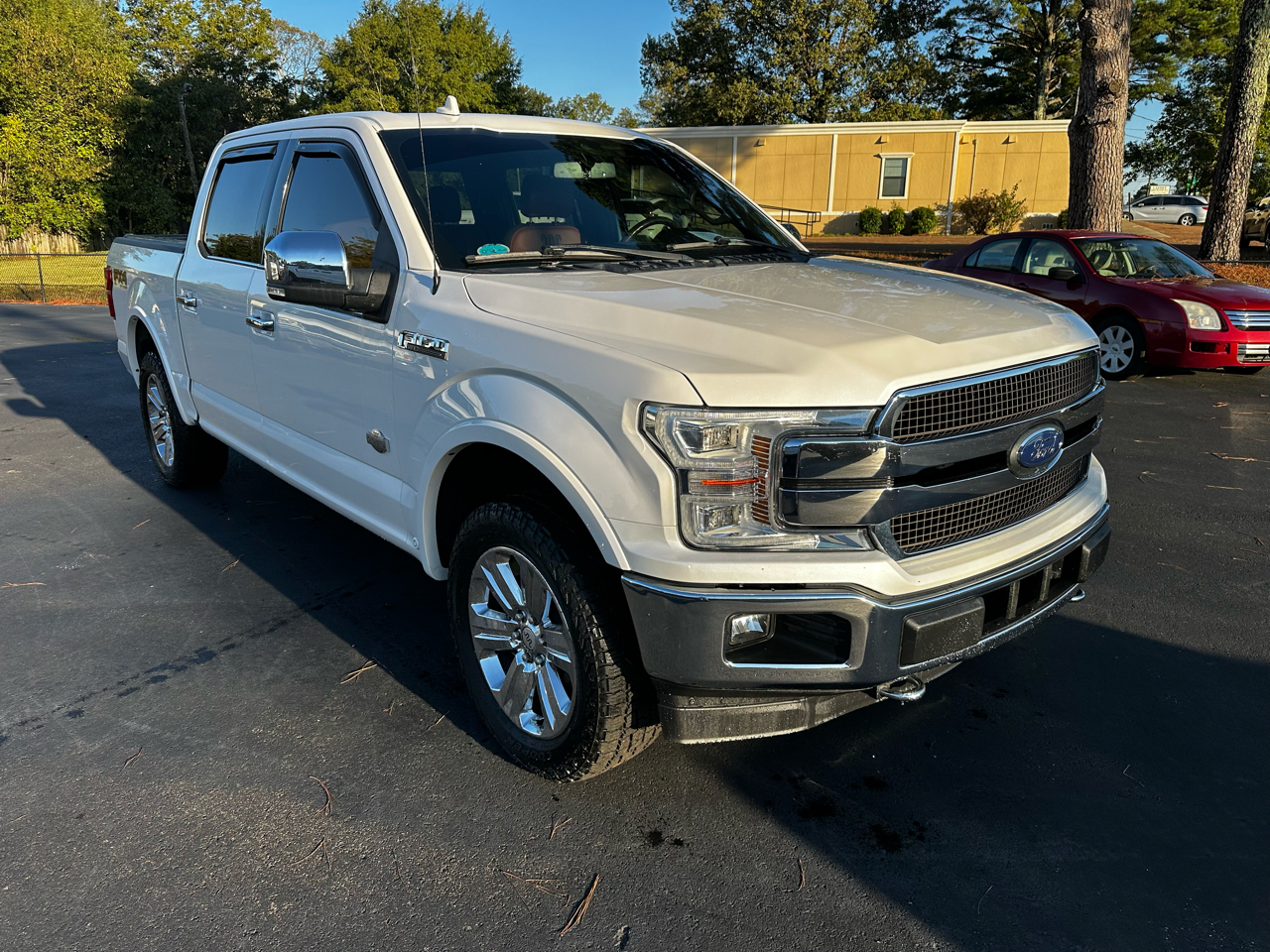 Ford F-150 King Ranch 4WD SuperCrew 5.5' Box 2019 Ford F-150 King Ranch 4WD SuperCrew 5.5' Box 2019