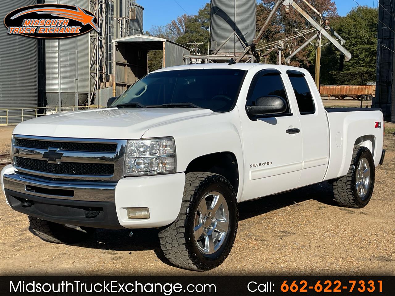 2011 Chevrolet Silverado 1500 4WD Ext Cab 143.5" LT