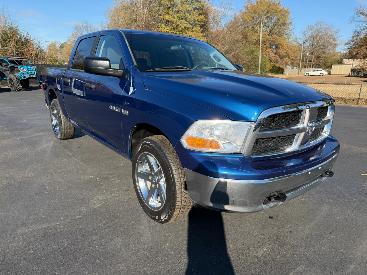 Dodge Ram 1500 4WD Crew Cab 140.5" SLT 2009