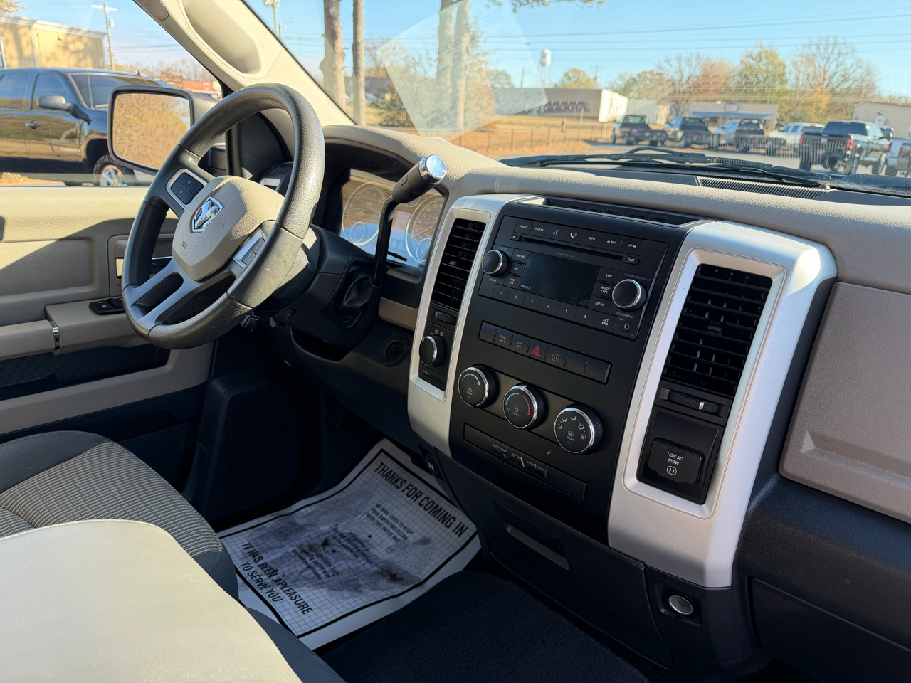 Dodge Ram 1500 4WD Crew Cab 140.5" SLT 2009