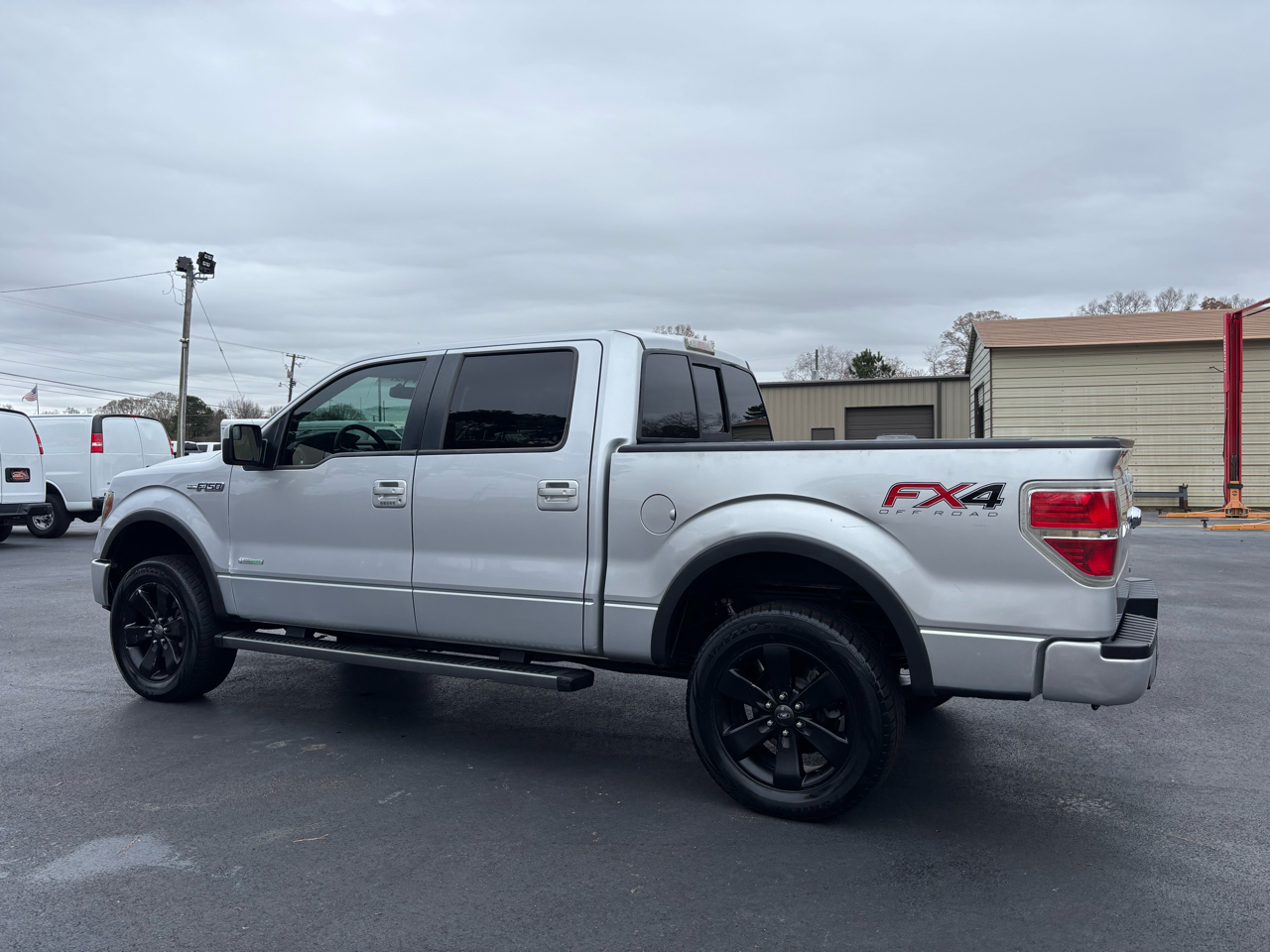 Ford F-150 4WD SuperCrew 145" FX4 2012