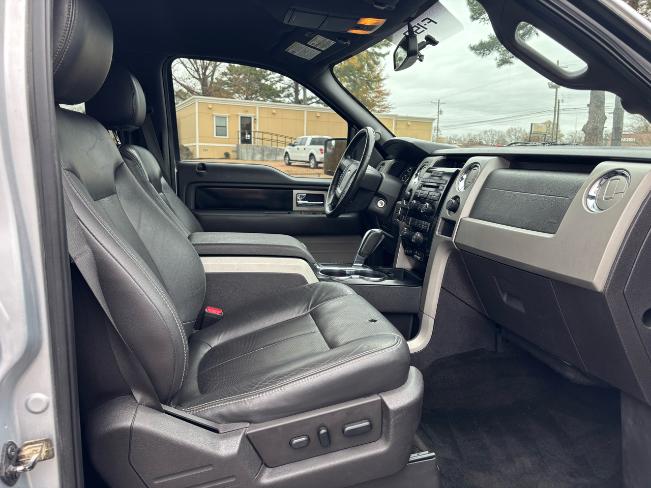 Ford F-150 4WD SuperCrew 145" FX4 2012