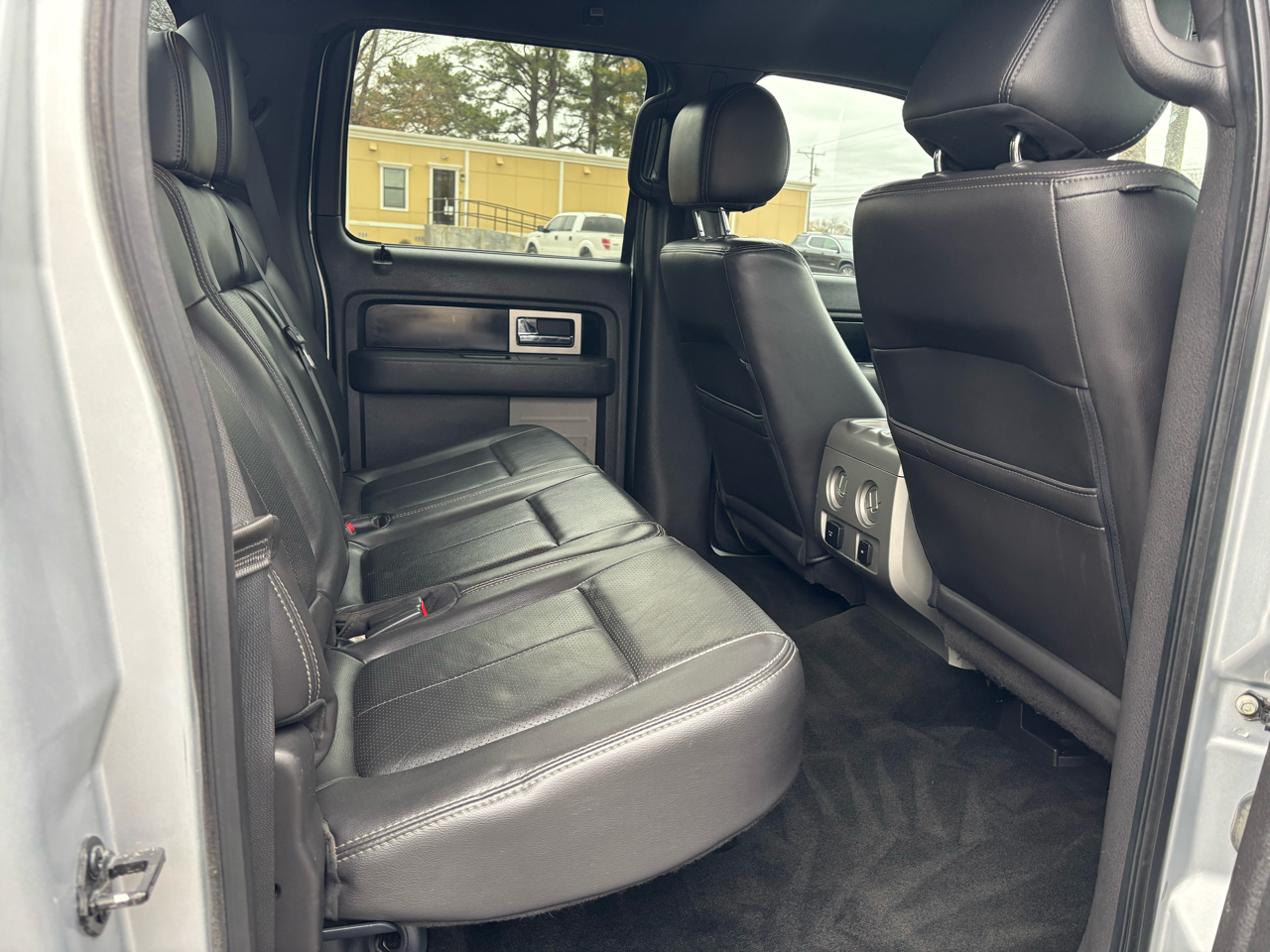 Ford F-150 4WD SuperCrew 145" FX4 2012