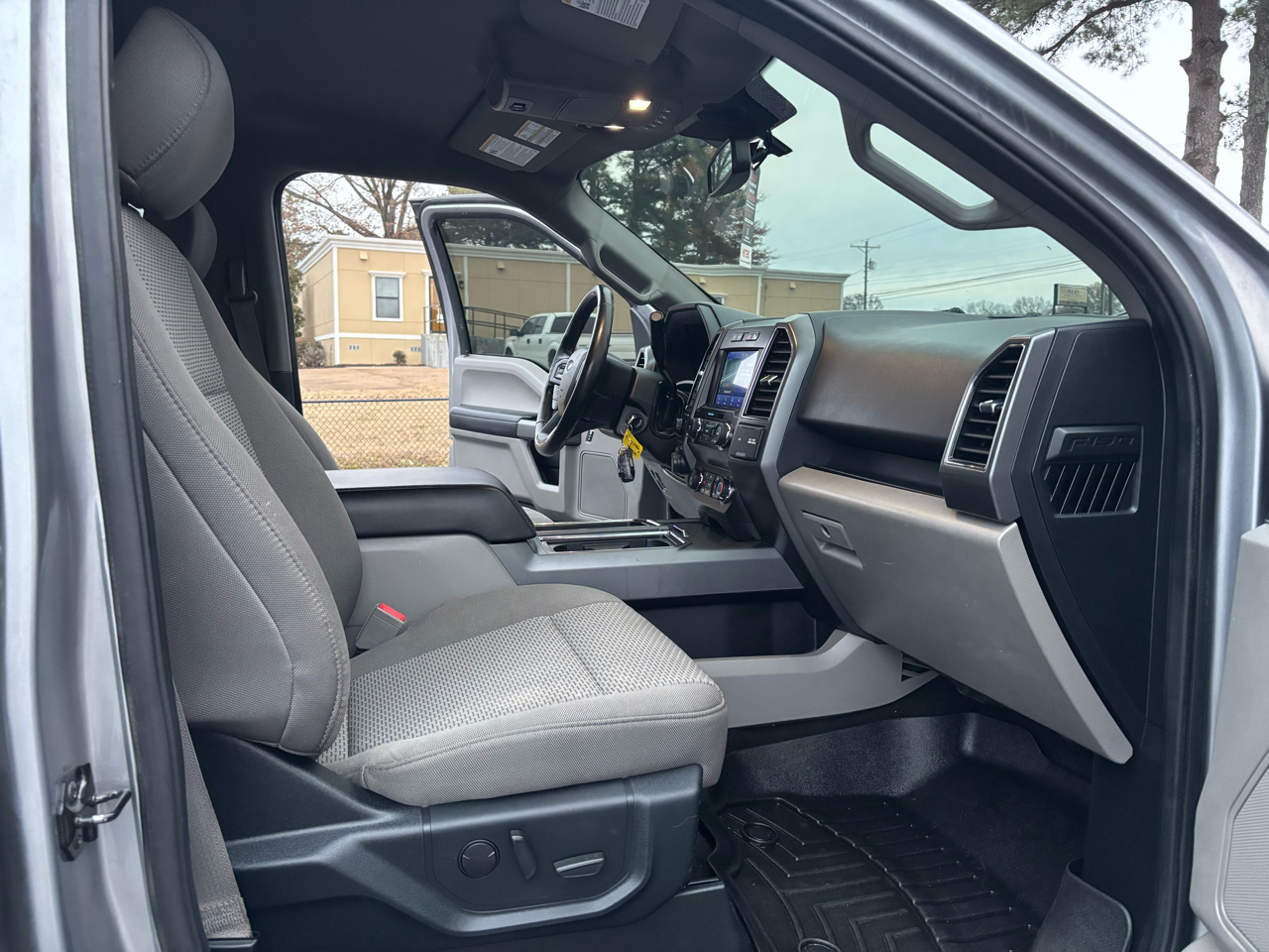 Ford F-150 XLT 4WD SuperCrew 5.5' Box 2020