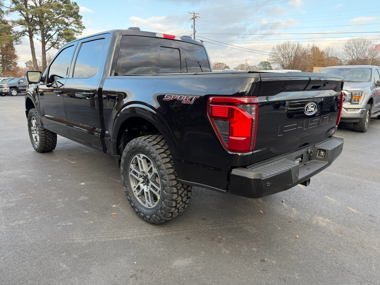 Ford F-150 XLT 4WD SuperCrew 5.5' Box 2024