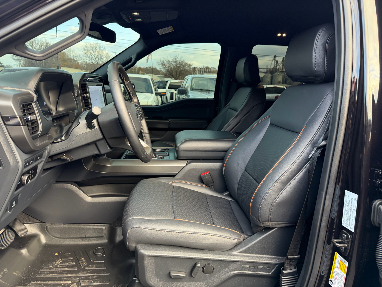 Ford F-150 XLT 4WD SuperCrew 5.5' Box 2024