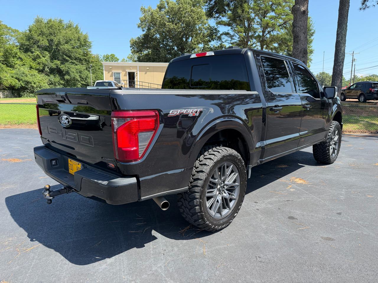 Ford F-150 XLT 4WD SuperCrew 5.5' Box 2024