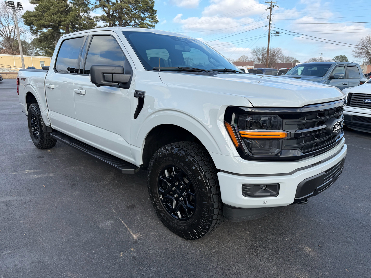 Ford F-150 XLT 4WD SuperCrew 5.5' Box 2024